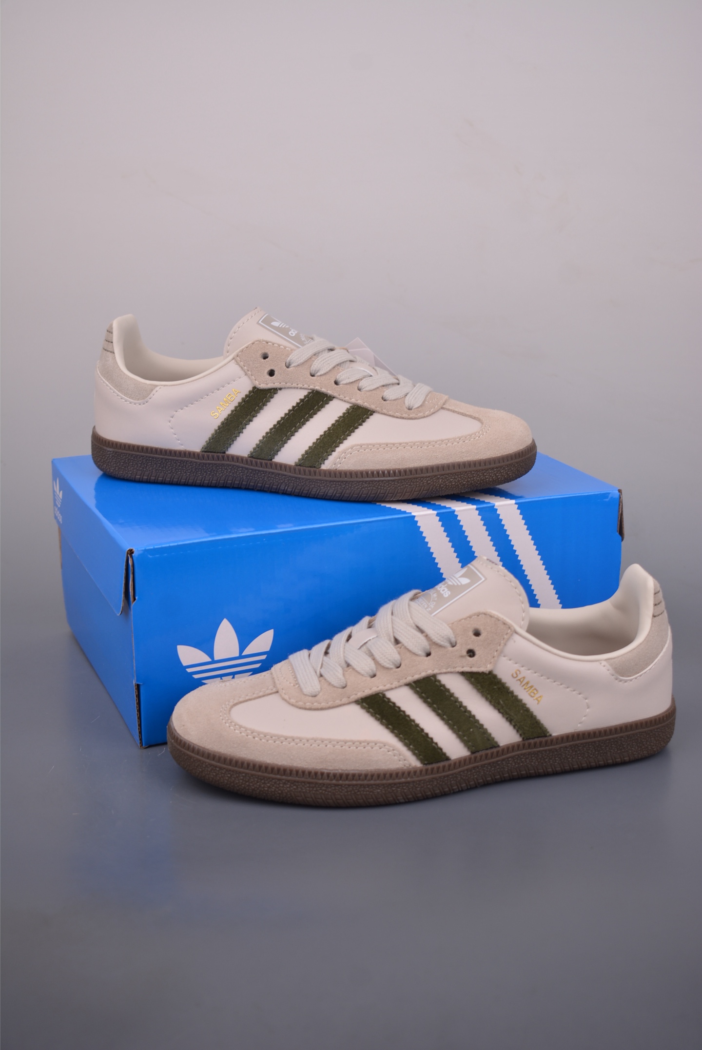 180 Adidas Samba 复古桑巴板鞋 JR0893