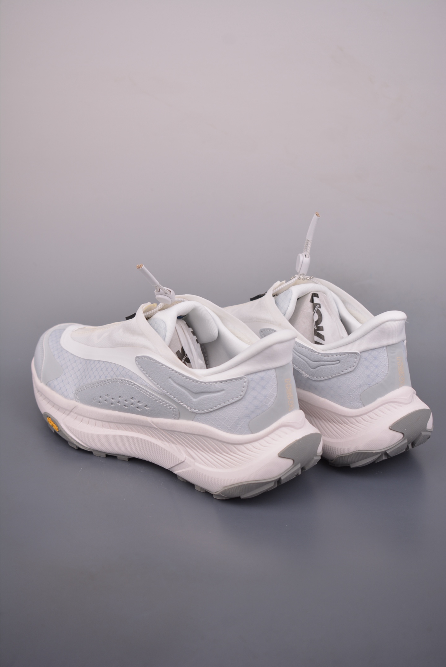 180 HOKA ONE ONE U PROJECT TRANSPO 低帮专业越野跑步鞋 1162850