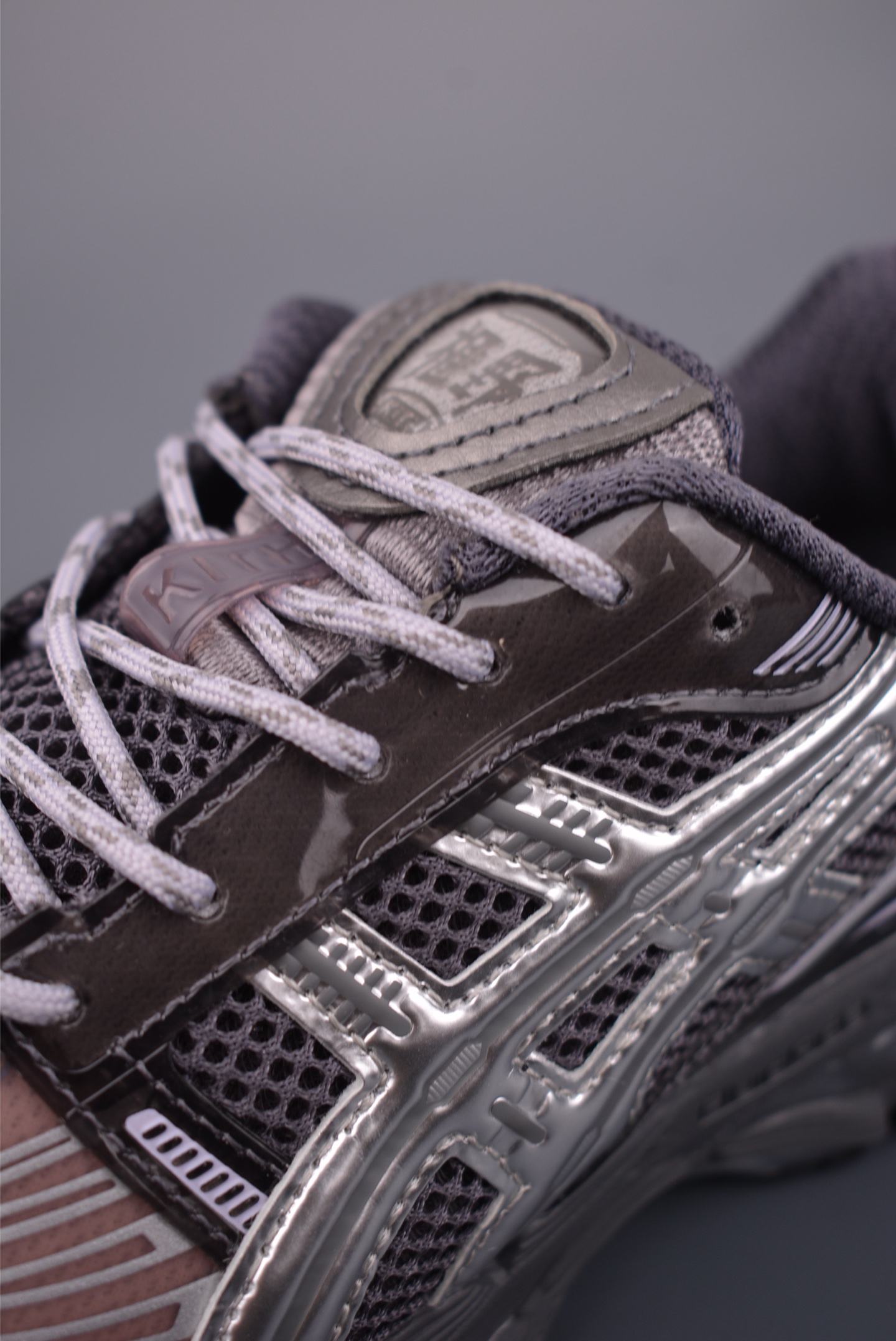 AsicsGel-Kayano 12.1 亚瑟士运动休闲透气专业跑鞋 1203A930