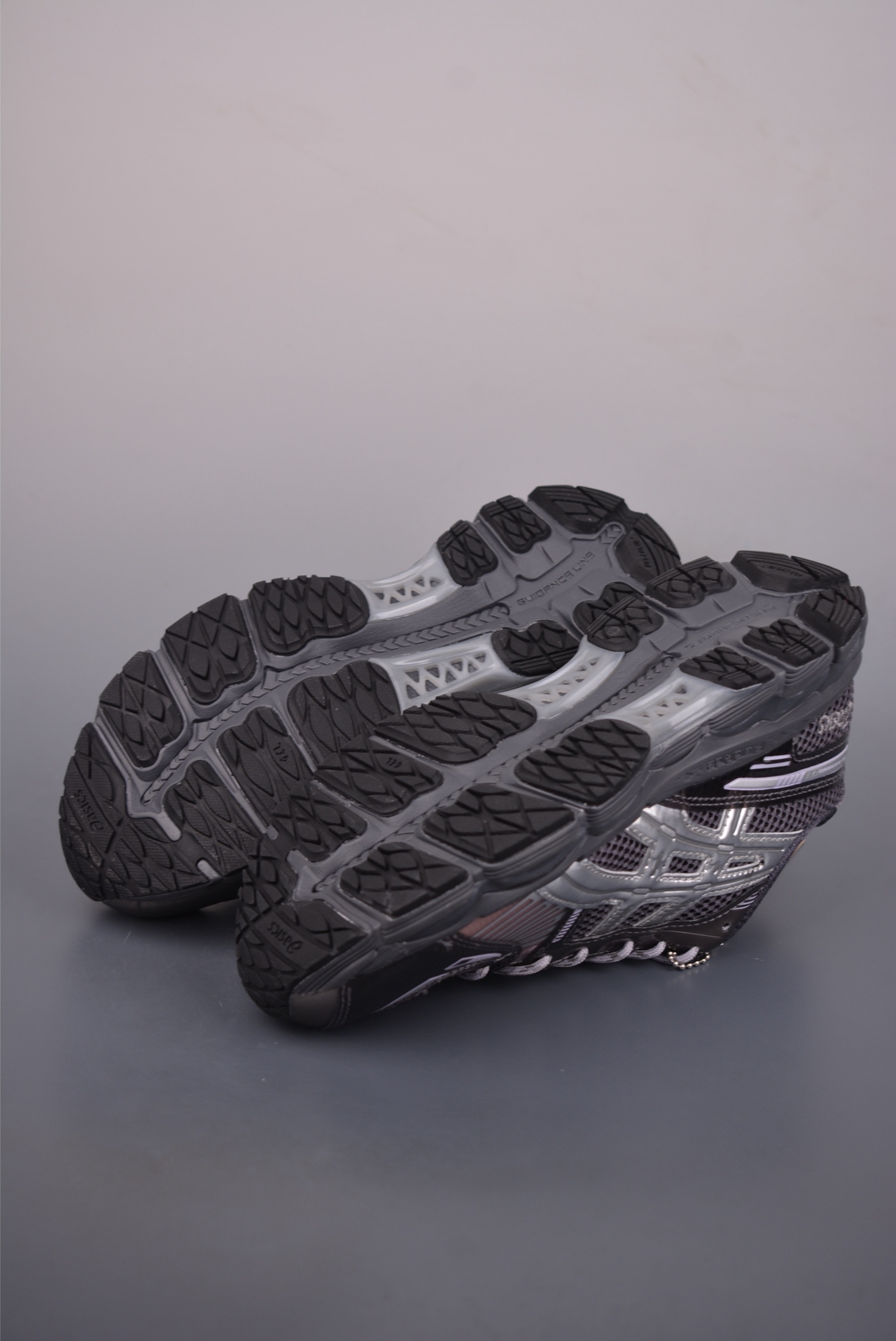 AsicsGel-Kayano 12.1 亚瑟士运动休闲透气专业跑鞋 1203A930