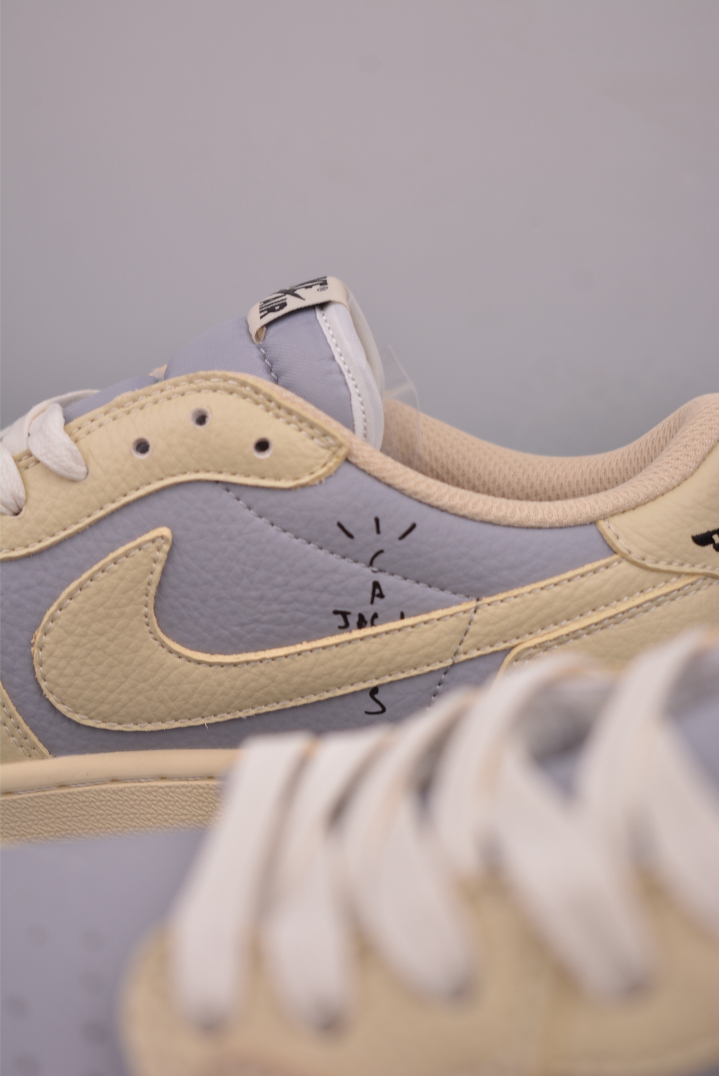 Fragment x Travis Scott x Air Jordan 1 Low 三方联名倒钩 DM7866-460