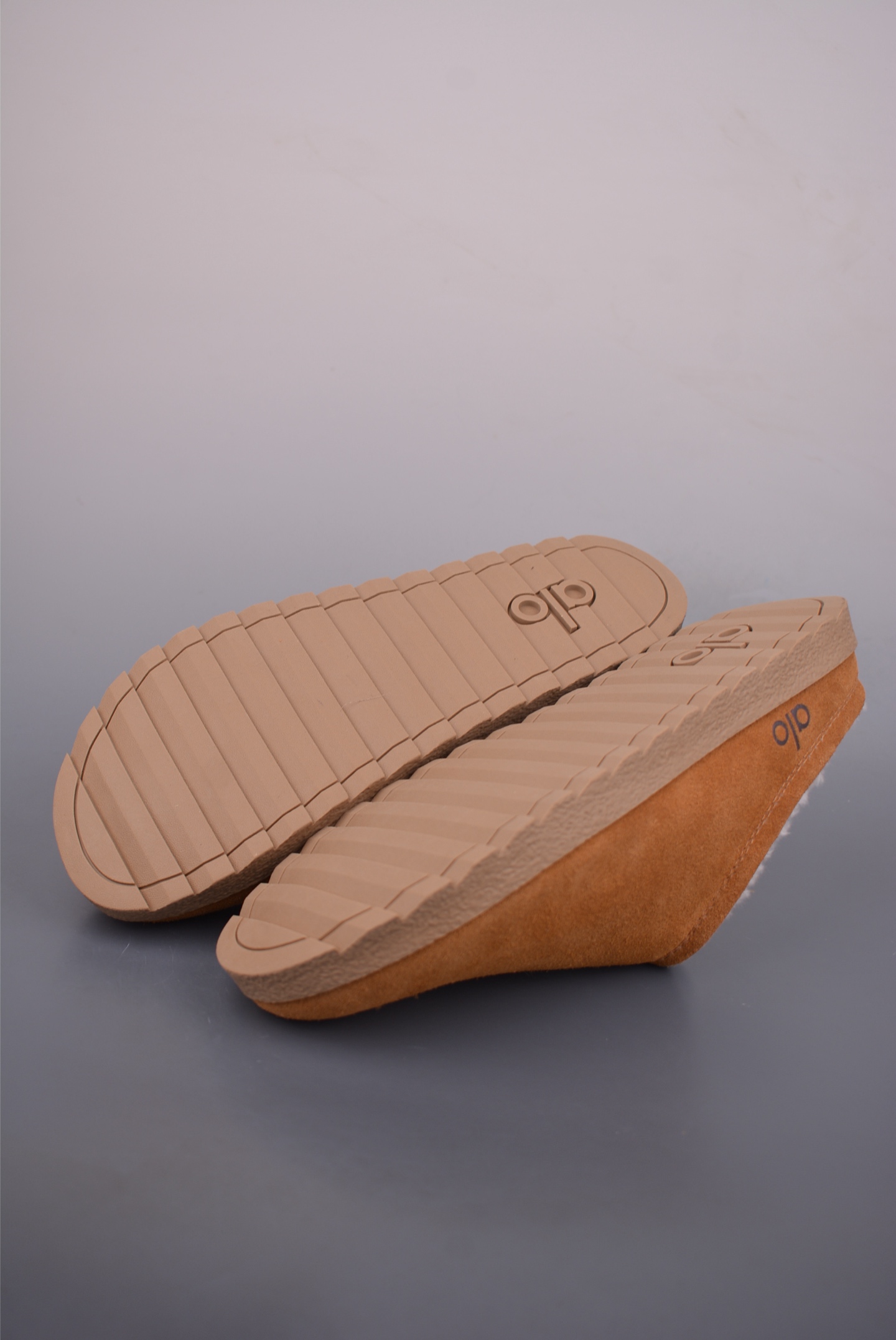 150 alo yoga Recovery Slipper 内里加绒 舒适简约防磨防滑包头拖鞋 A0827U33