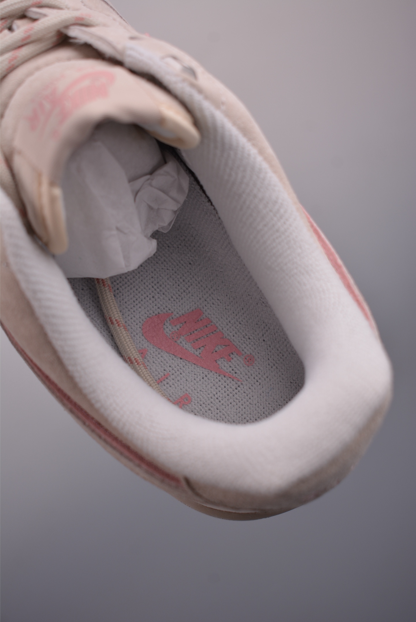 200 Nike Air Force 1 Low 灰粉 DY9867-003