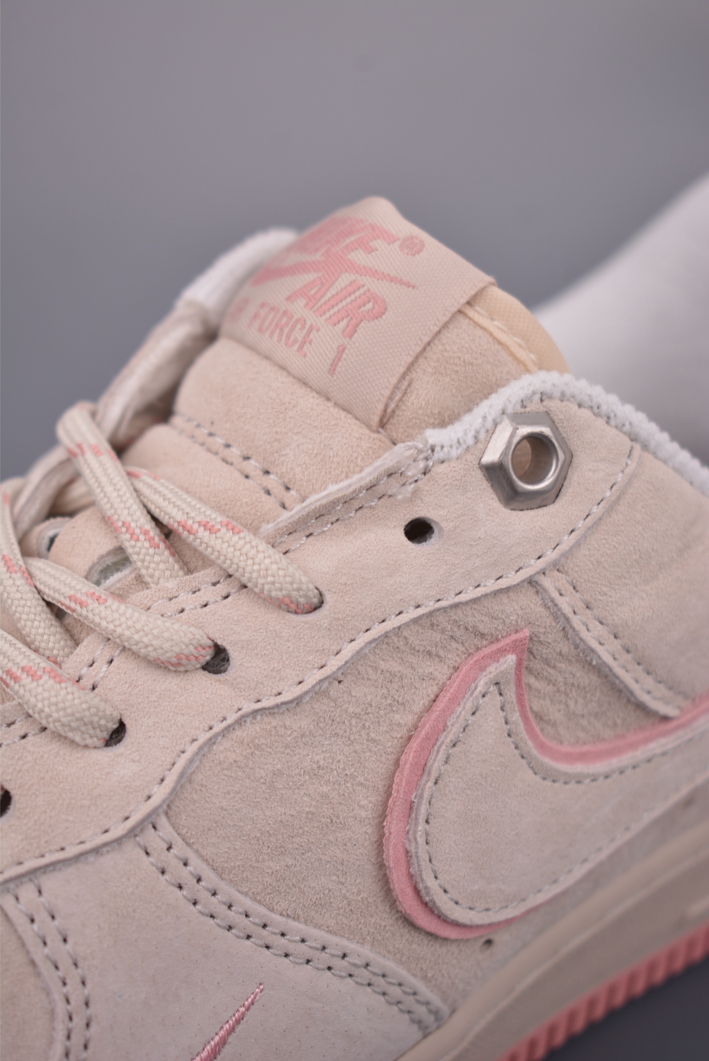 200 Nike Air Force 1 Low 灰粉 DY9867-003