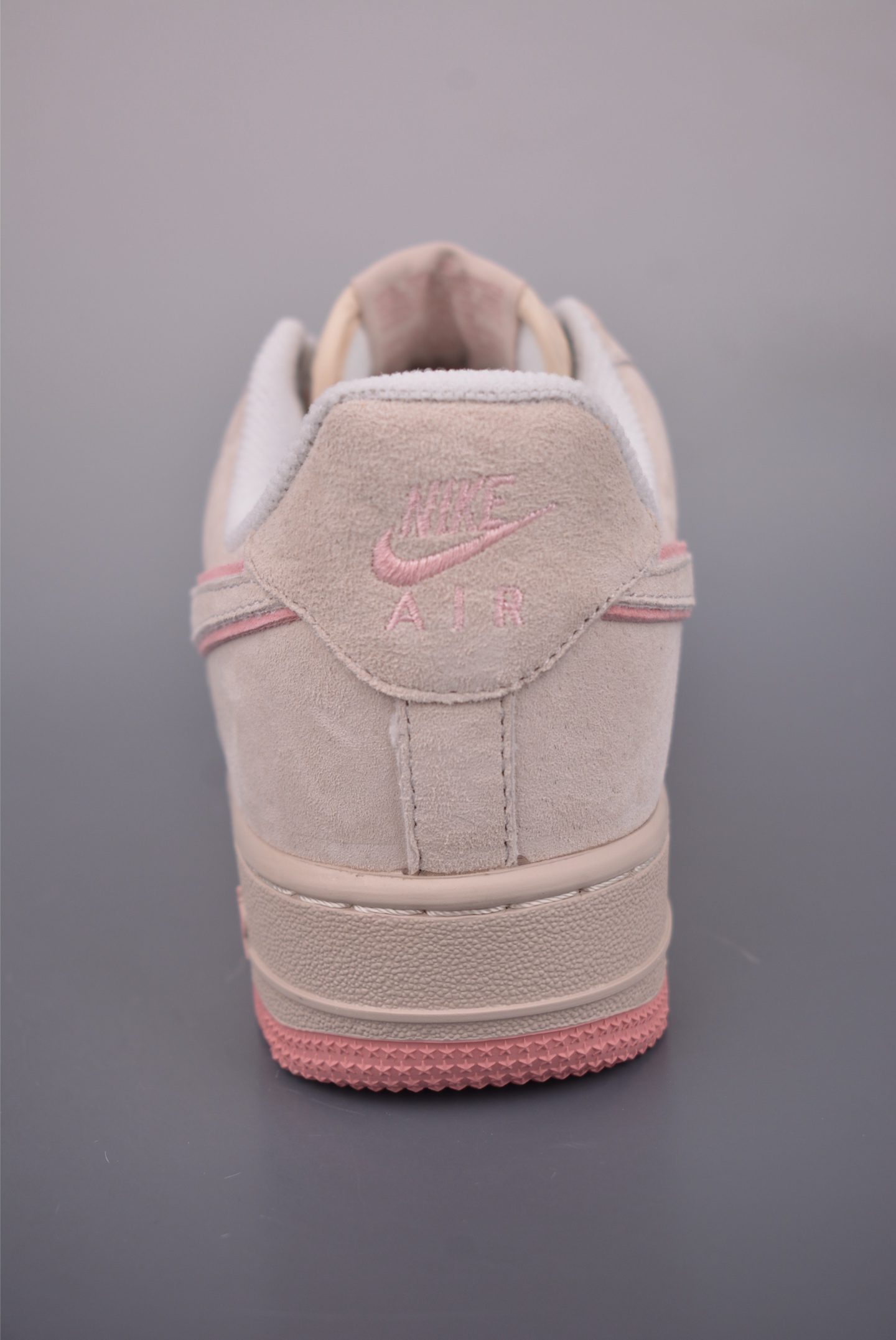 200 Nike Air Force 1 Low 灰粉 DY9867-003