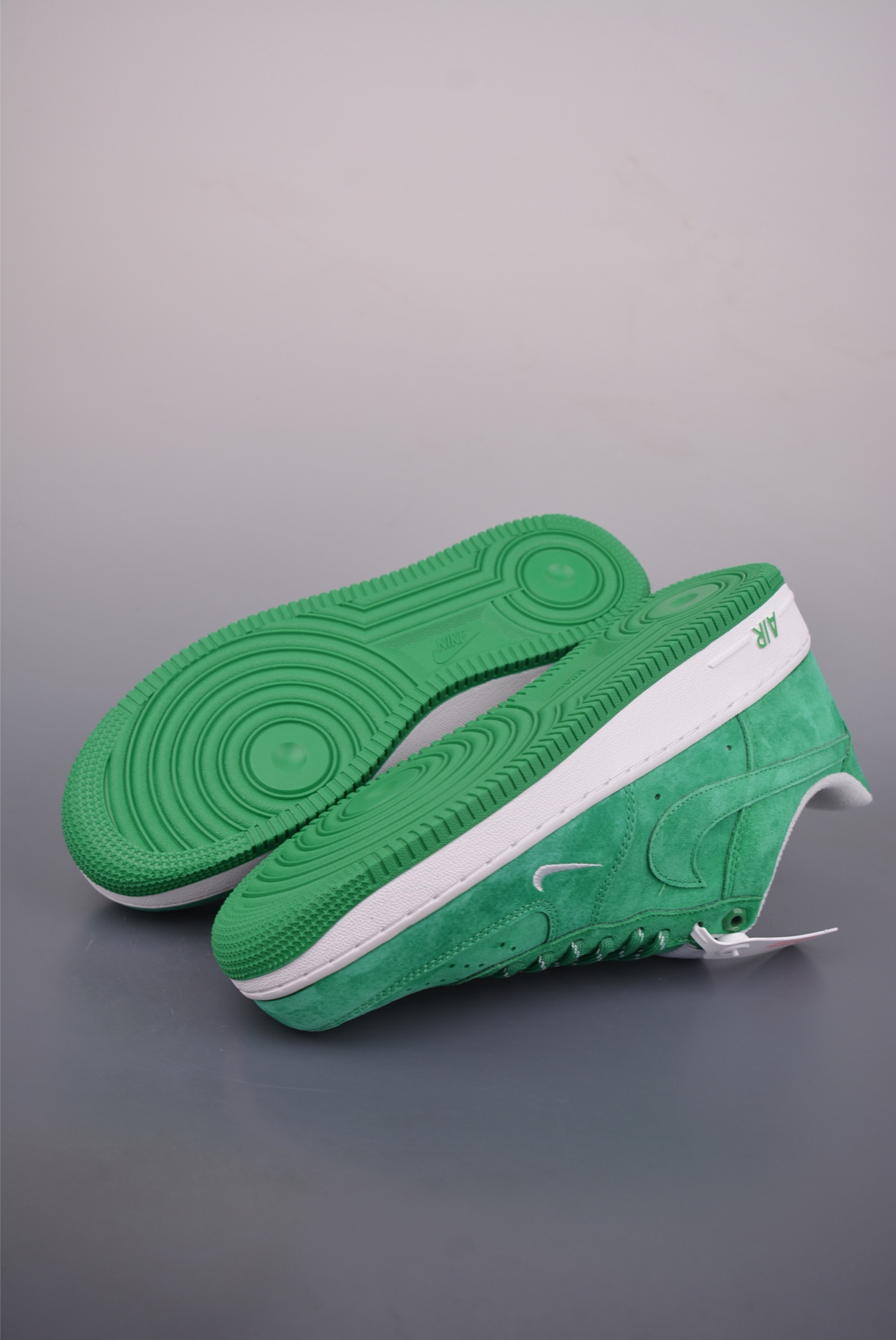 200 Nike Air Force 1 Low 绿白 DY9867-004