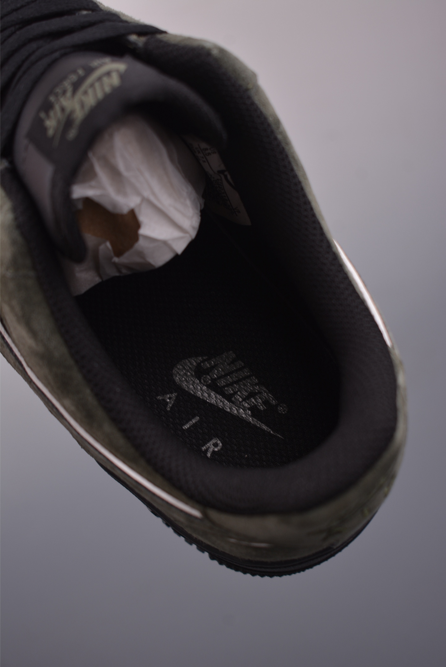 260 Nike Air Force 1 Low 军绿黑 ZH0316-132