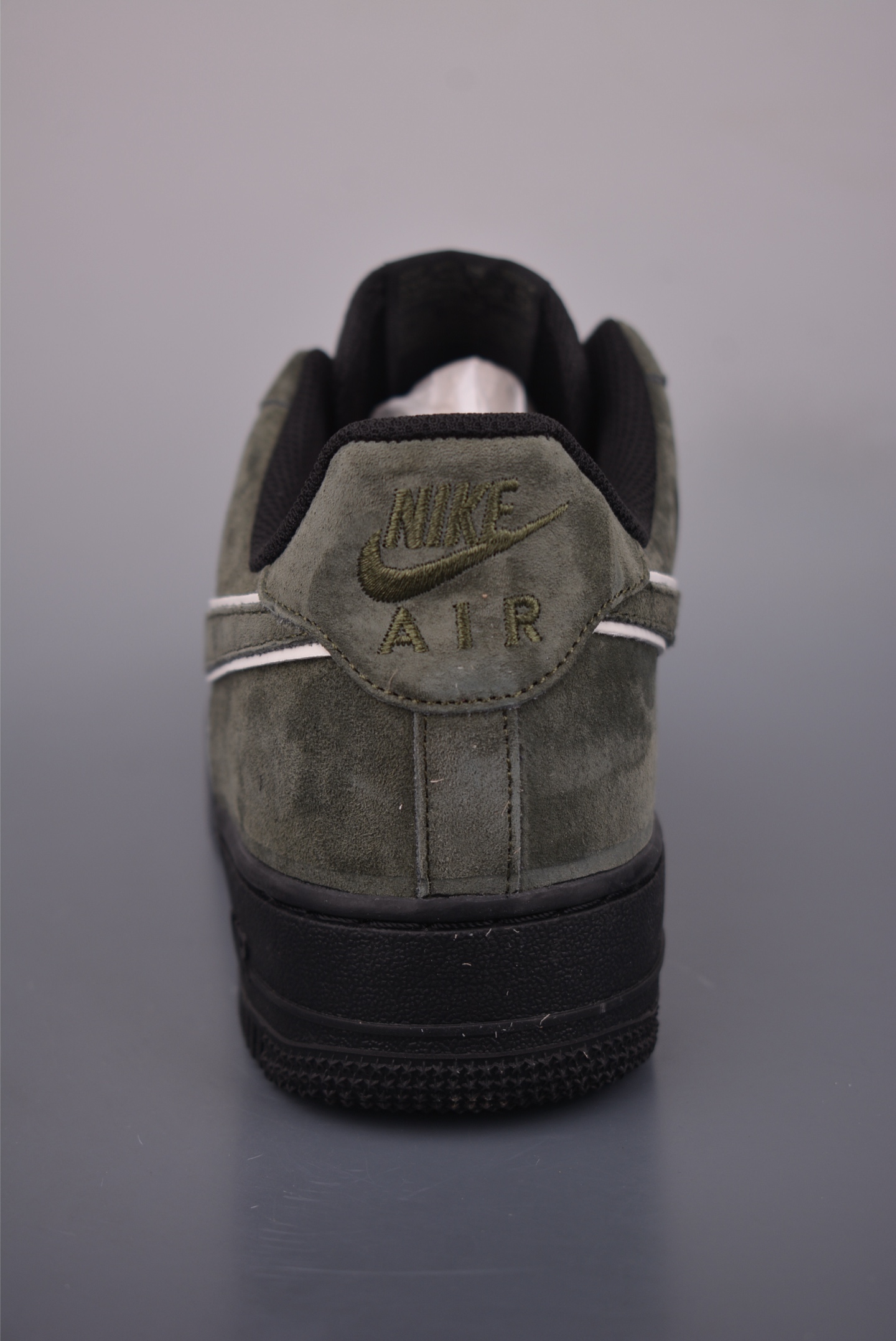 260 Nike Air Force 1 Low 军绿黑 ZH0316-132