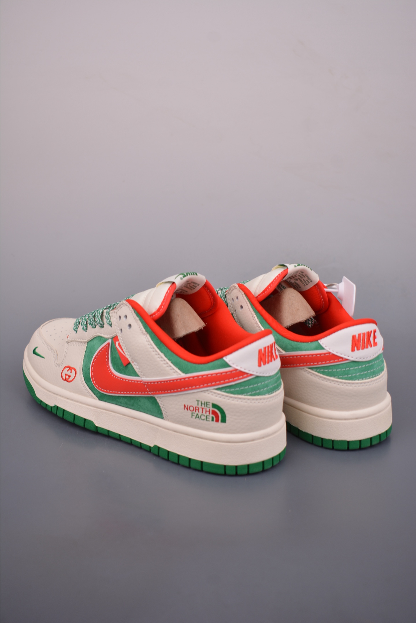 Nike SB Dunk Low 北面联名 DG1988-011