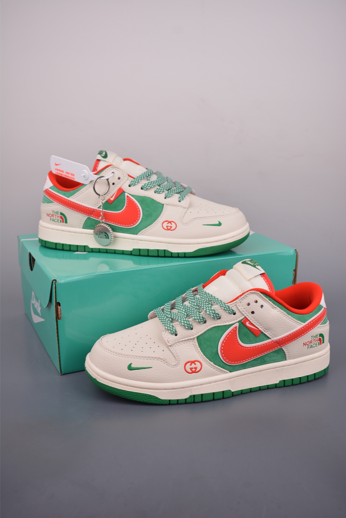 Nike SB Dunk Low 北面联名 DG1988-011
