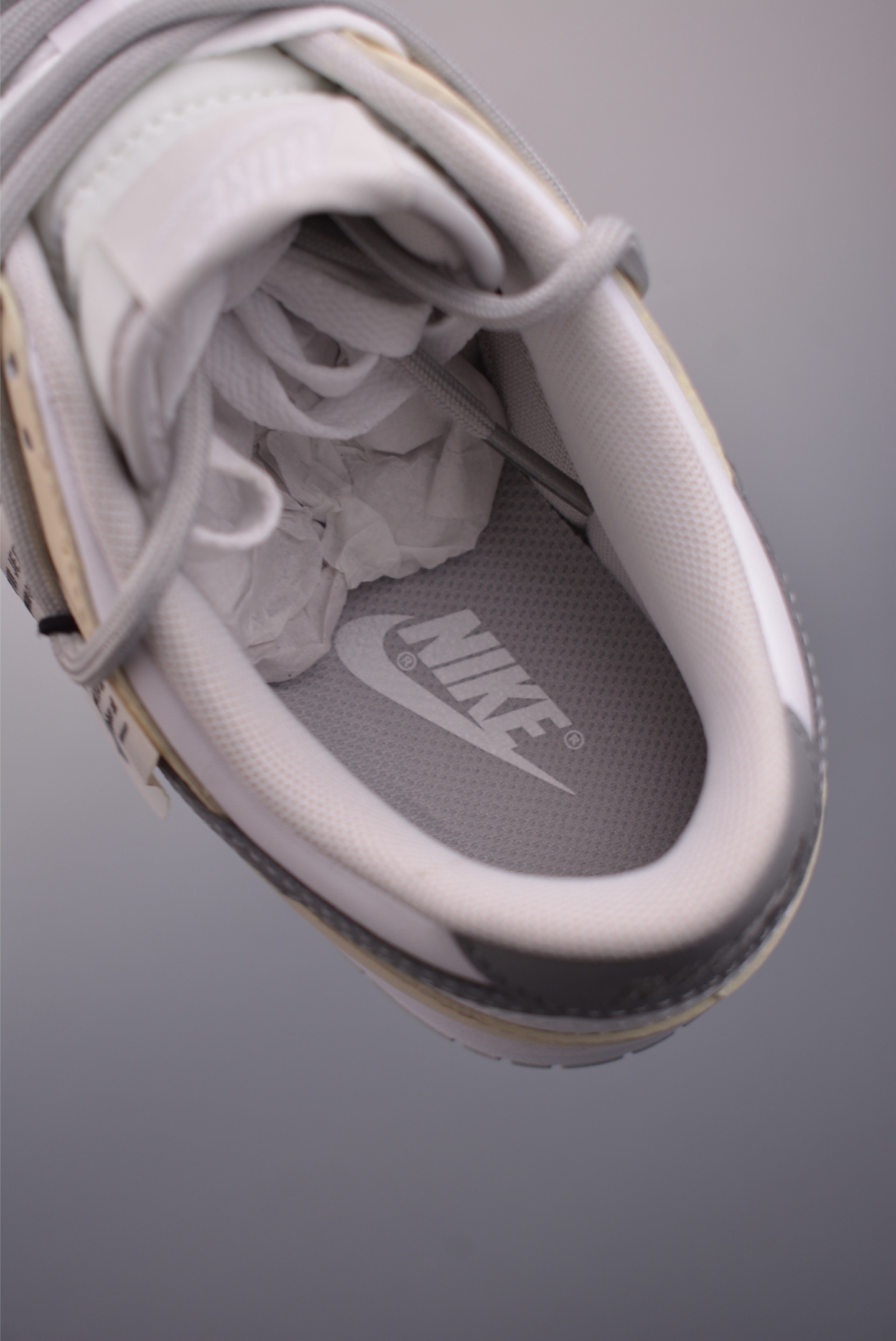 220 Nike SB Dunk Low 解构绑带 HF5441-105