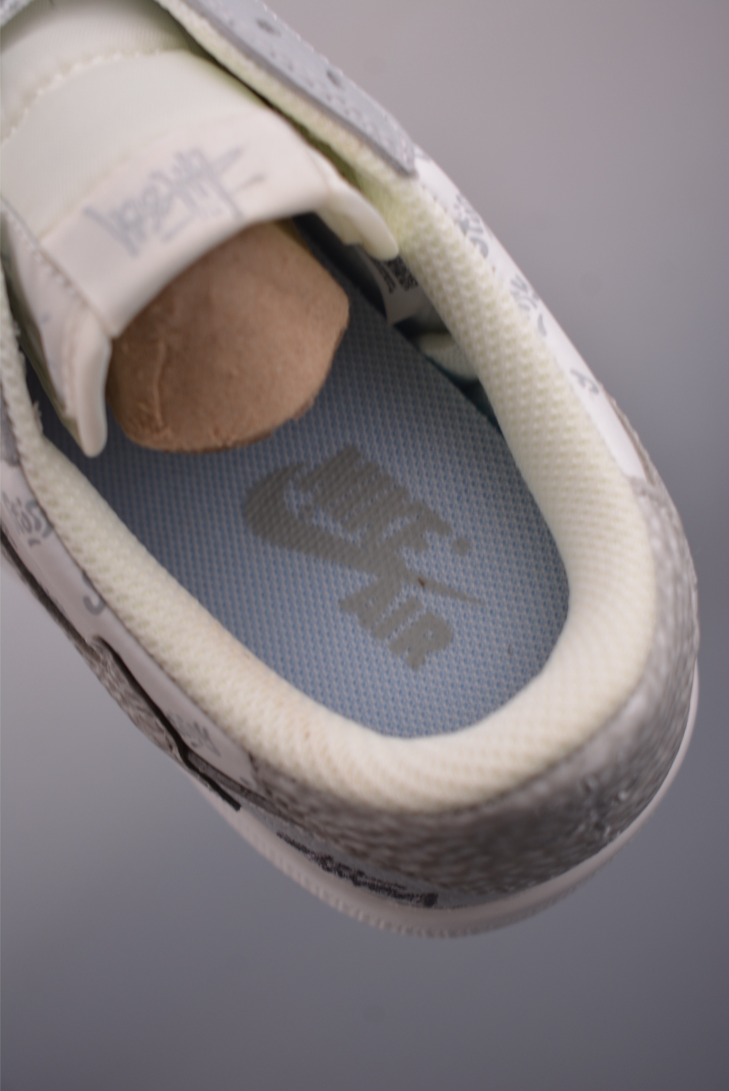 260 Fragment x Travis Scott x 斯图西 Air Jordan 1 Low 解构鞋带 三方联名倒钩 DZ5899-026