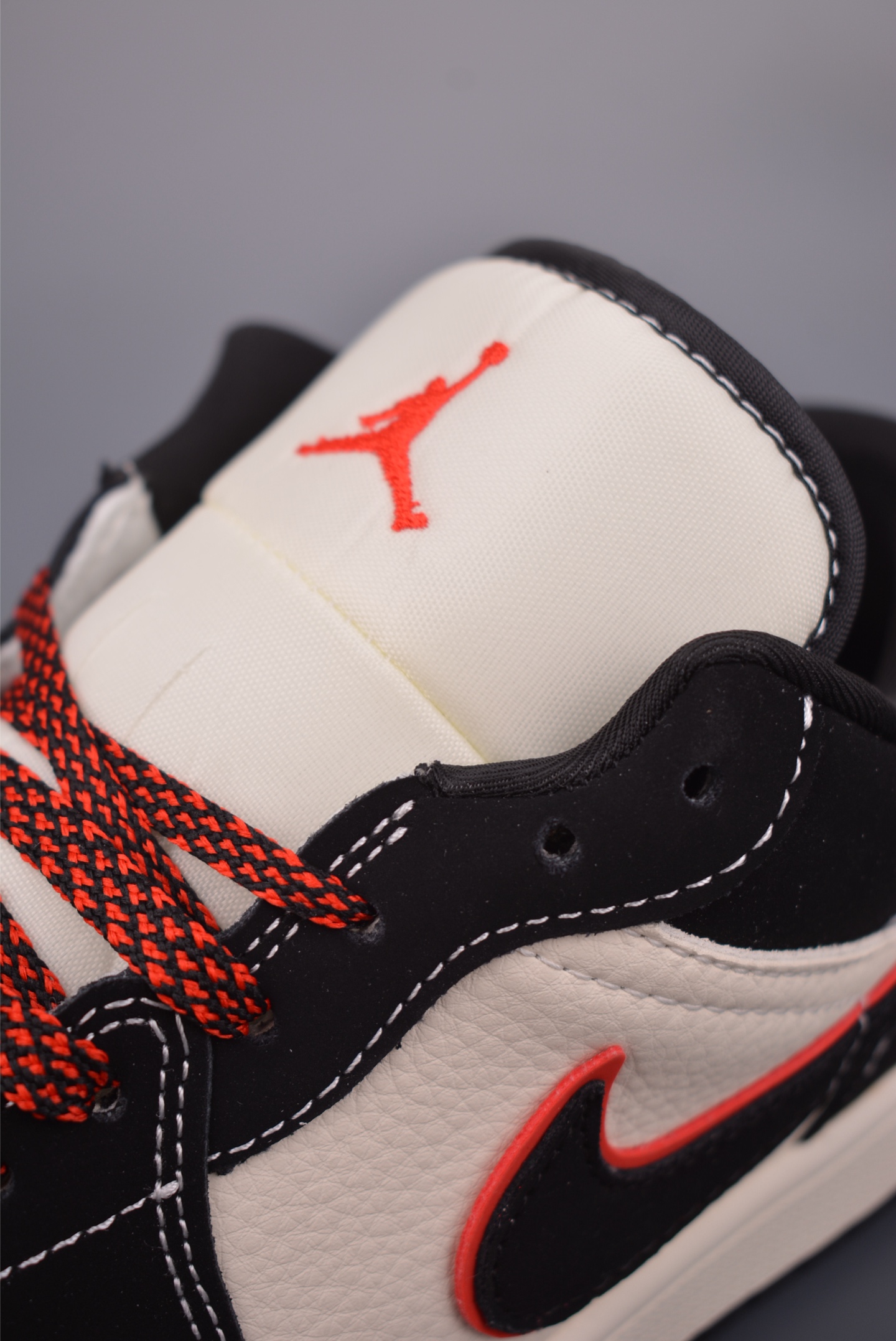 280 Nike Jordan Air Jordan 1 Supreme联名 QJ2025-002