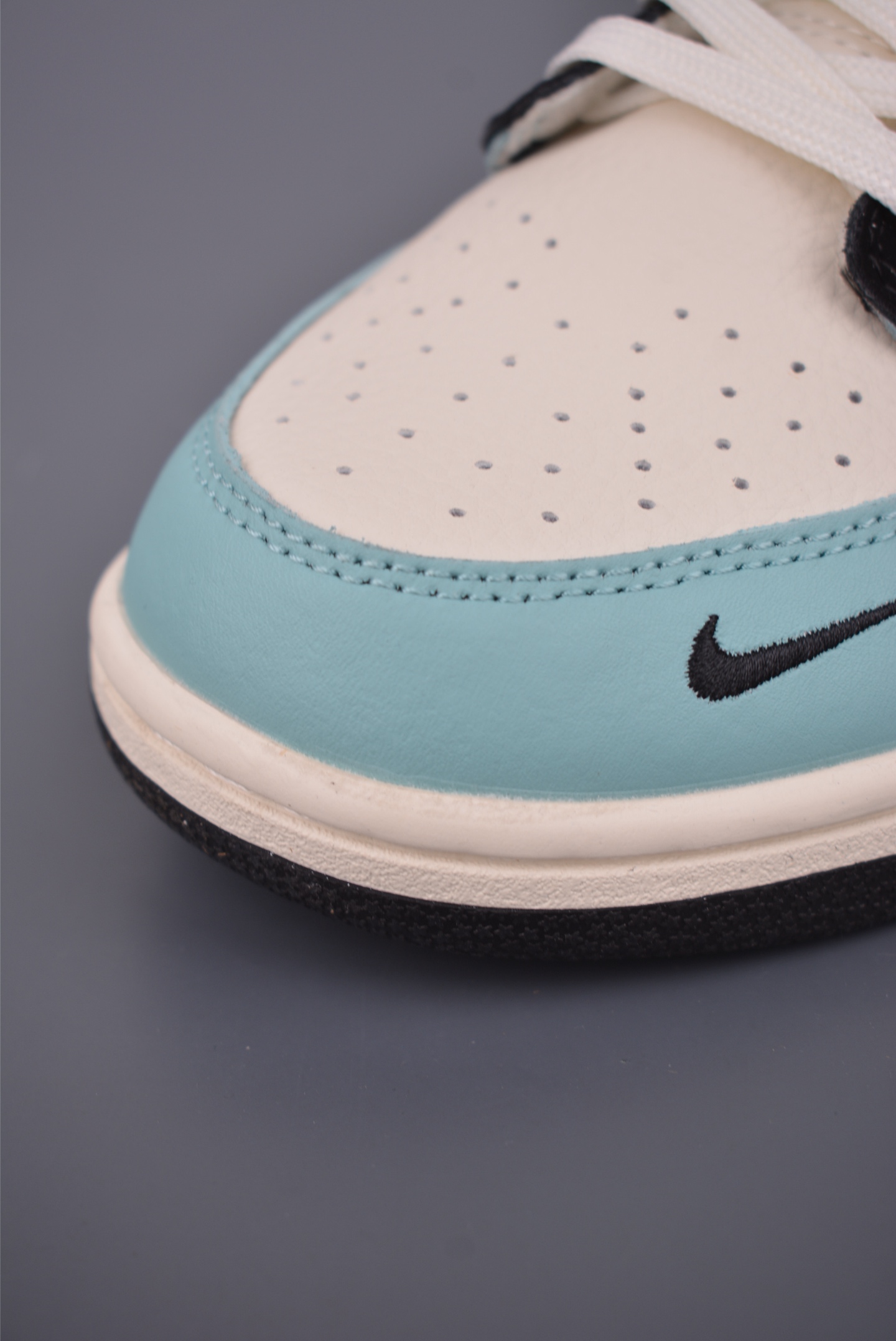 280 Nike SB Dunk Low 猿人头联名 SJ8888-002