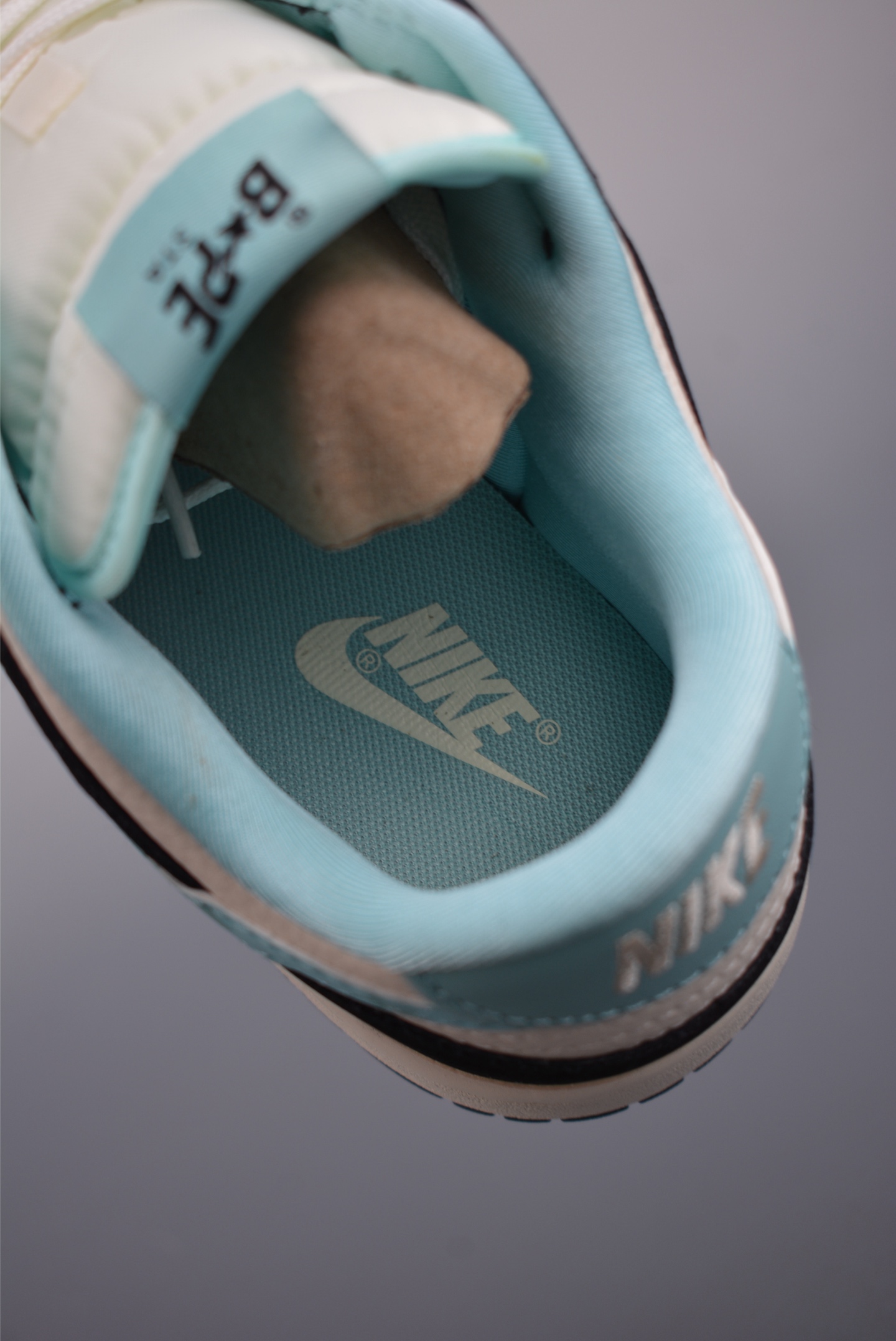 280 Nike SB Dunk Low 猿人头联名 SJ8888-002