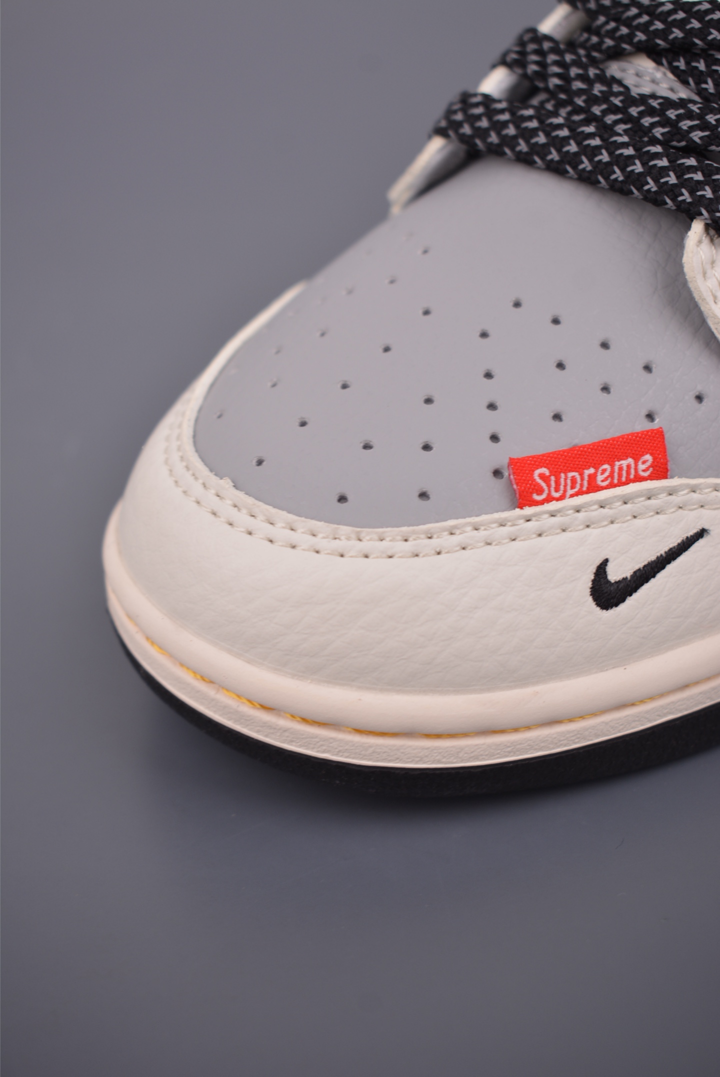 260 Nike SB Dunk Low LV联名 ZY1618-009