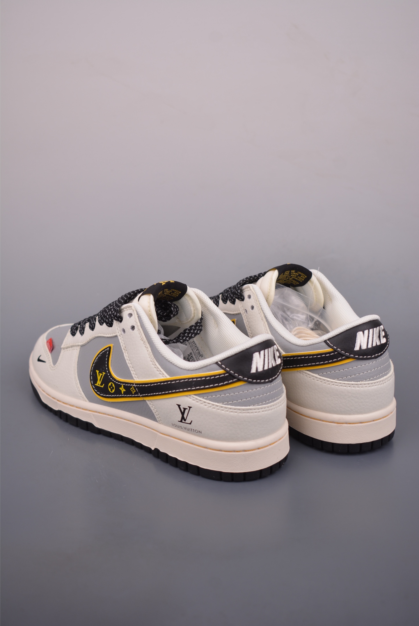 260 Nike SB Dunk Low LV联名 ZY1618-009