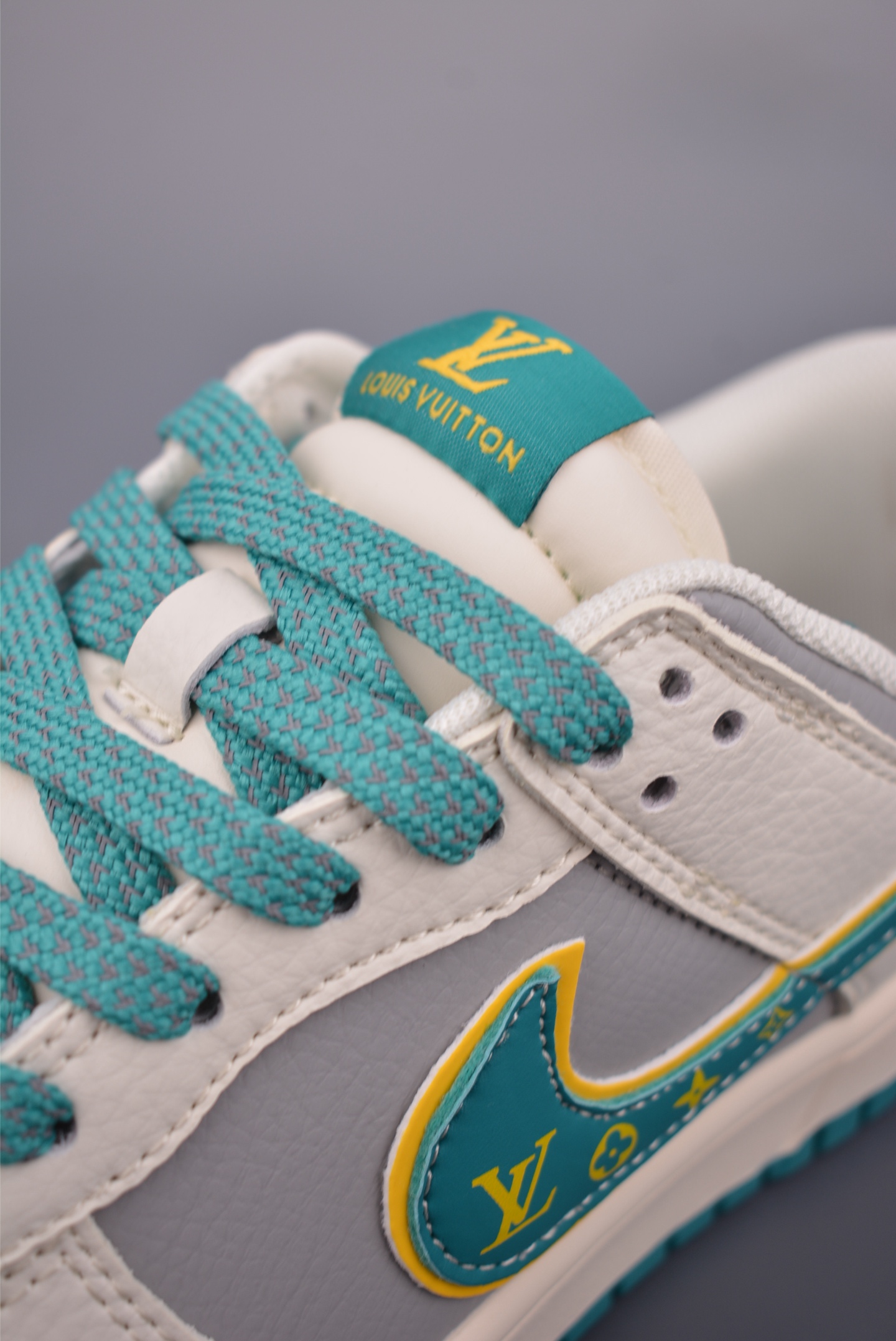 260 Nike SB Dunk Low LV联名 ZY1618-005