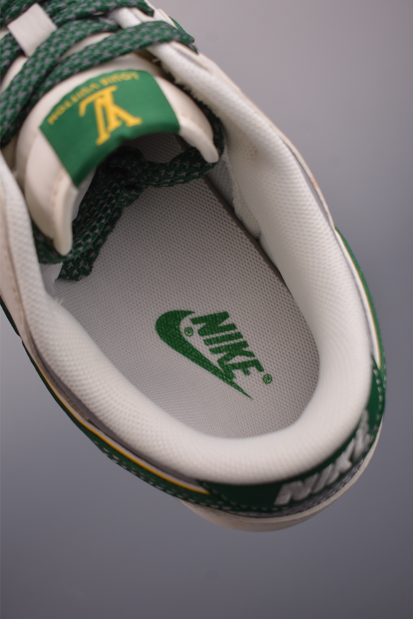 260 Nike SB Dunk Low LV联名 ZY1618-010