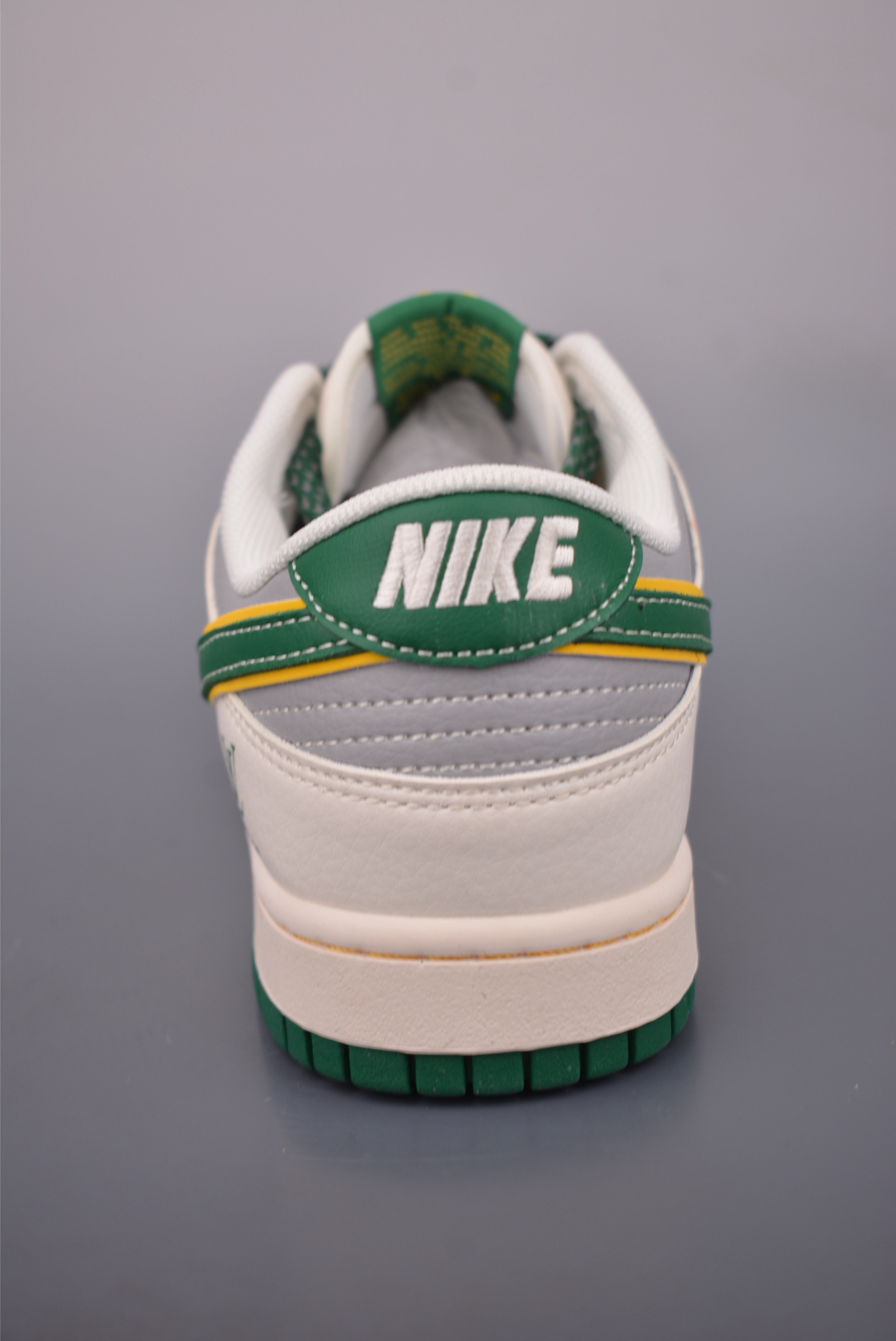 260 Nike SB Dunk Low LV联名 ZY1618-010