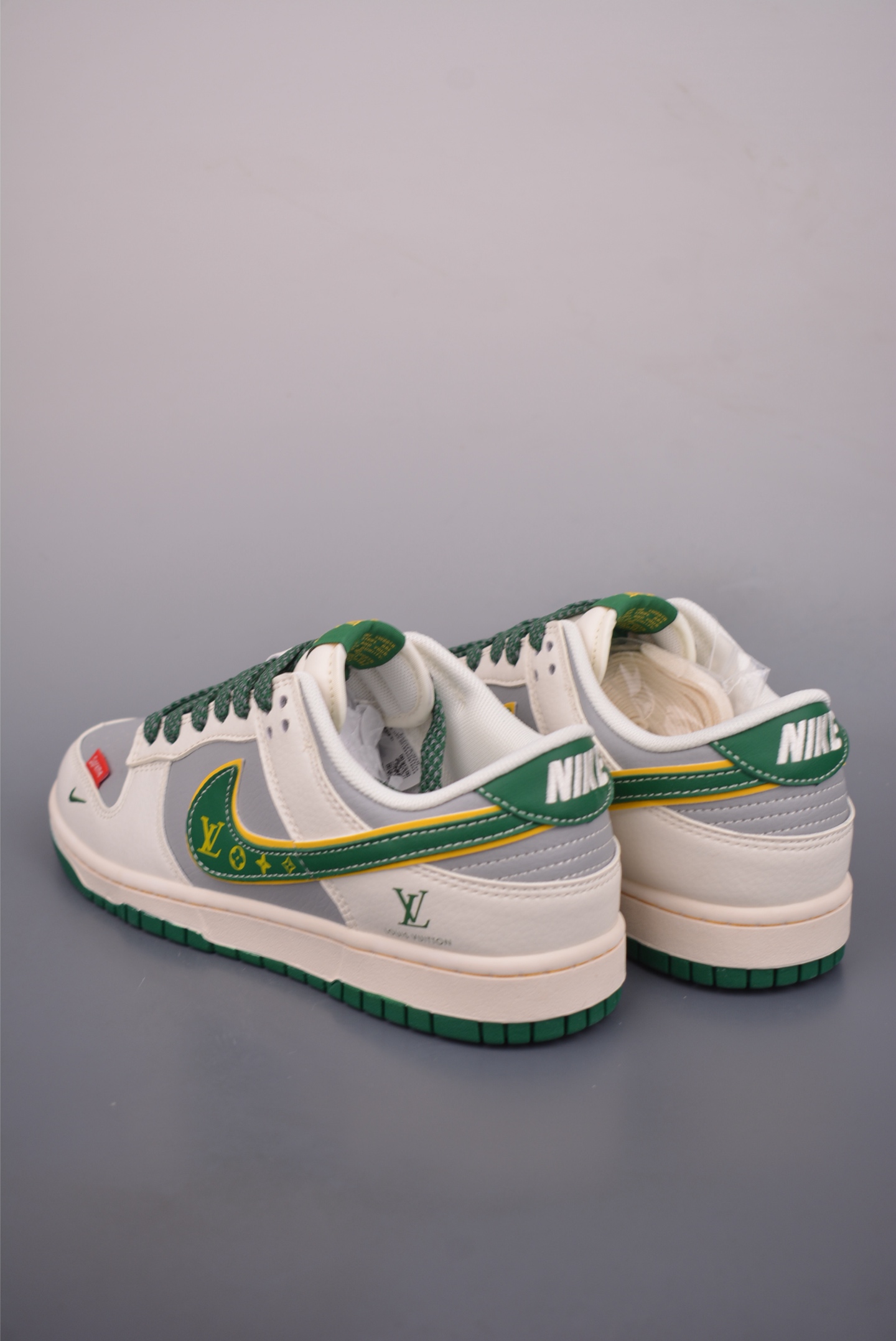 260 Nike SB Dunk Low LV联名 ZY1618-010