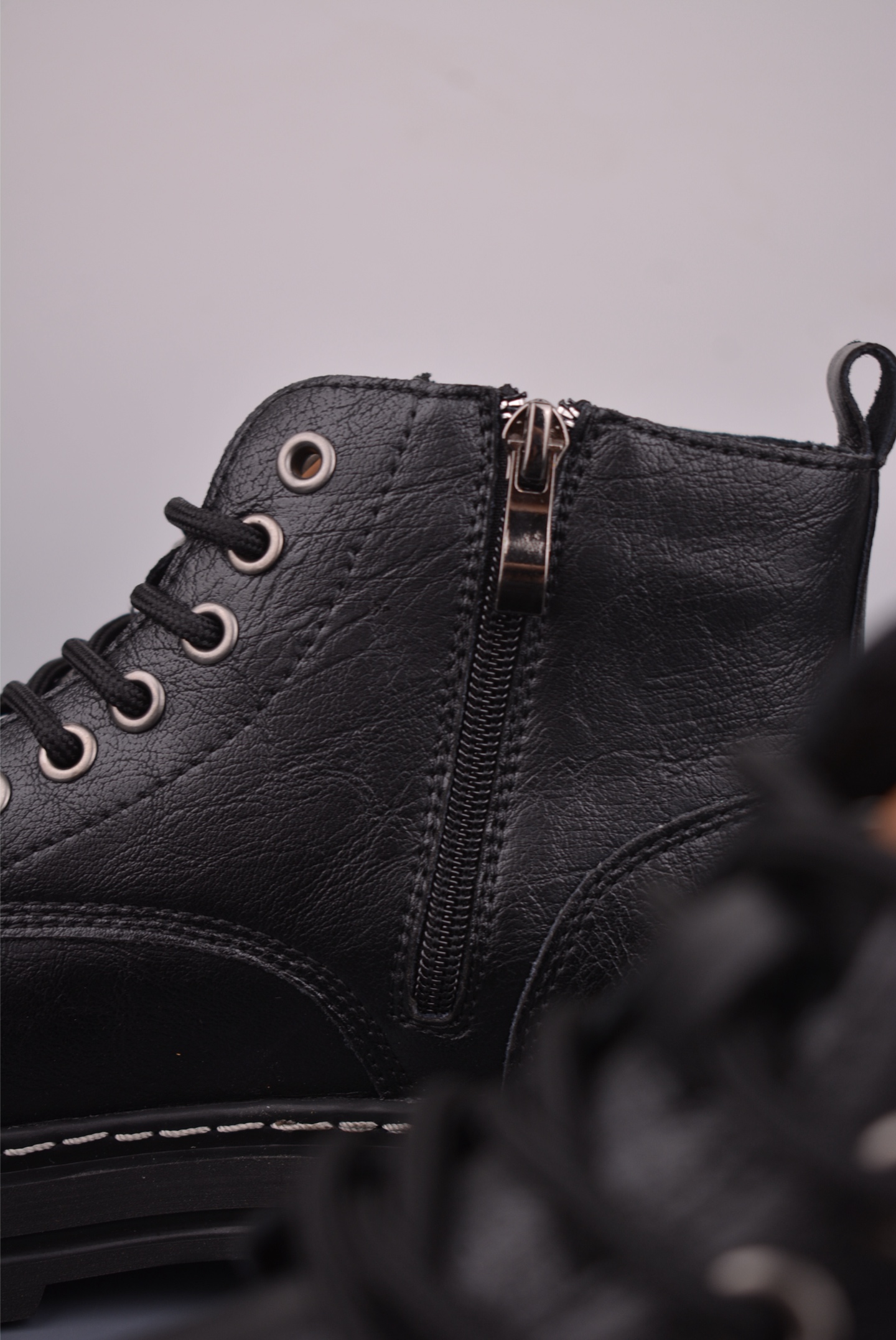 220 Timberland添柏岚/天伯伦 经典款 23ss新款中帮 TB99776