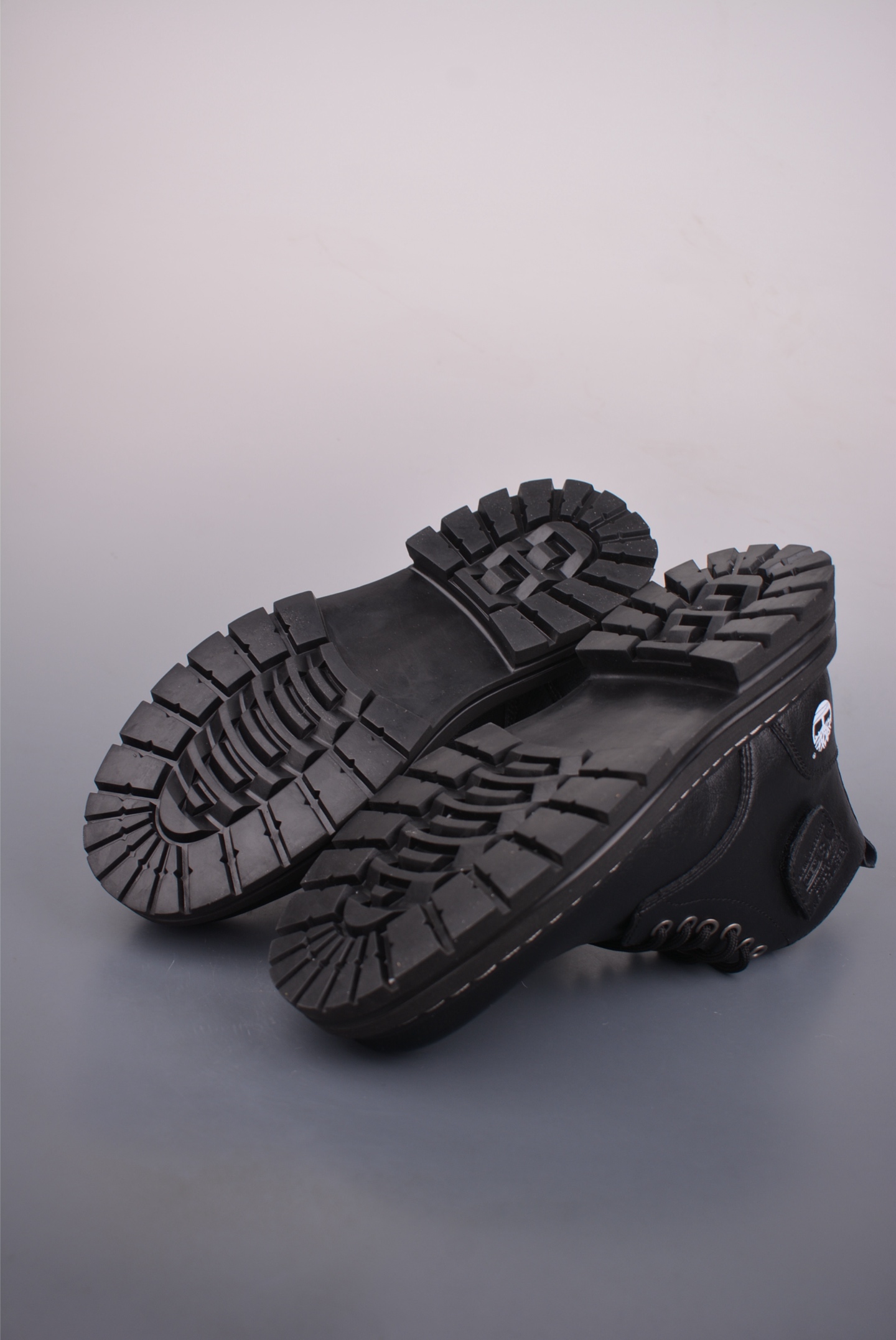 220 Timberland添柏岚/天伯伦 经典款 23ss新款中帮 TB99776