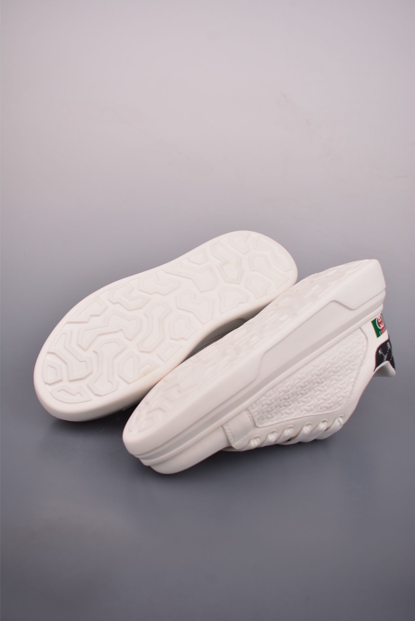 220 GUCCI 古驰今年最新款男鞋 香港-专柜同步 60818S