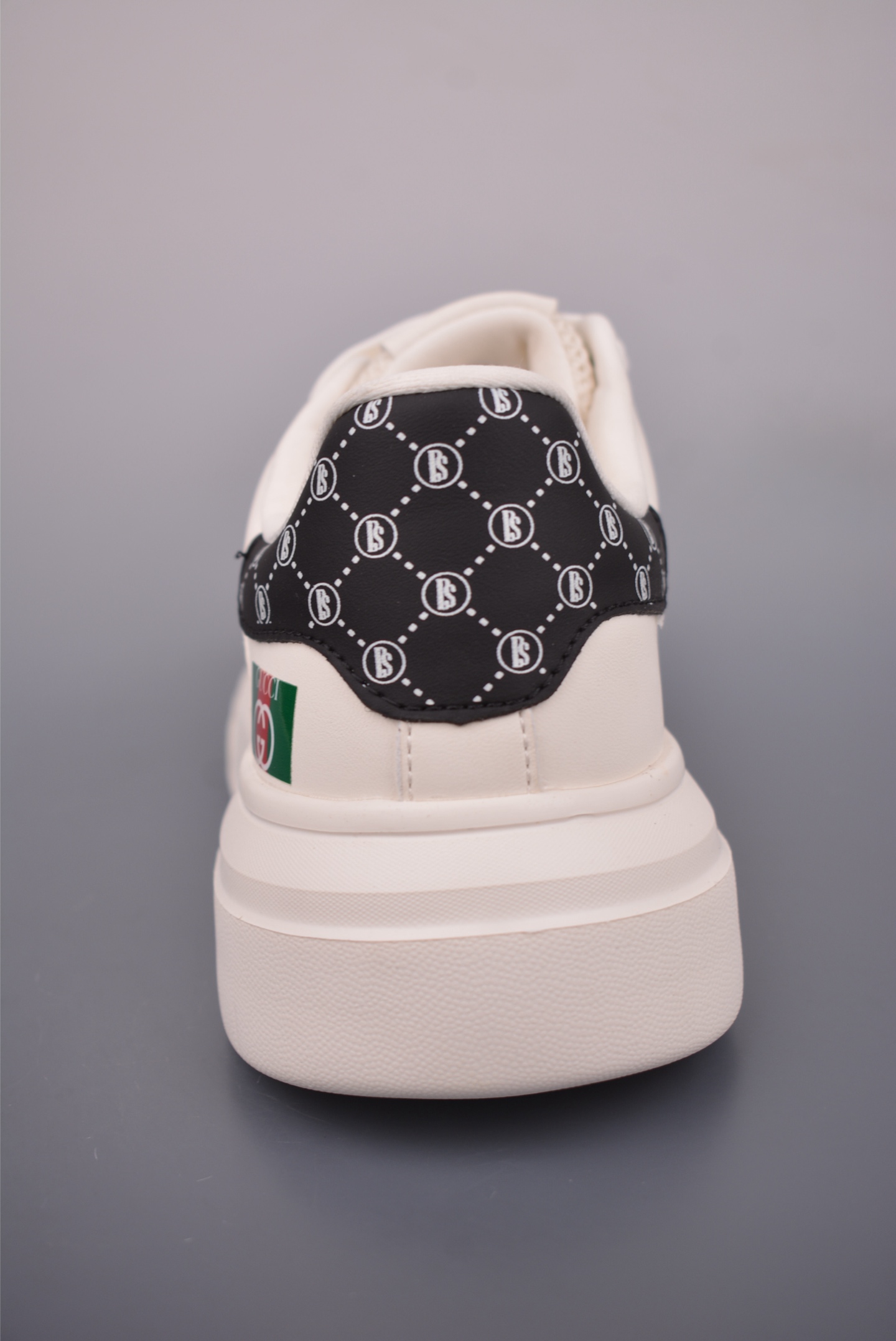 220 GUCCI 古驰今年最新款男鞋 香港-专柜同步 60818S