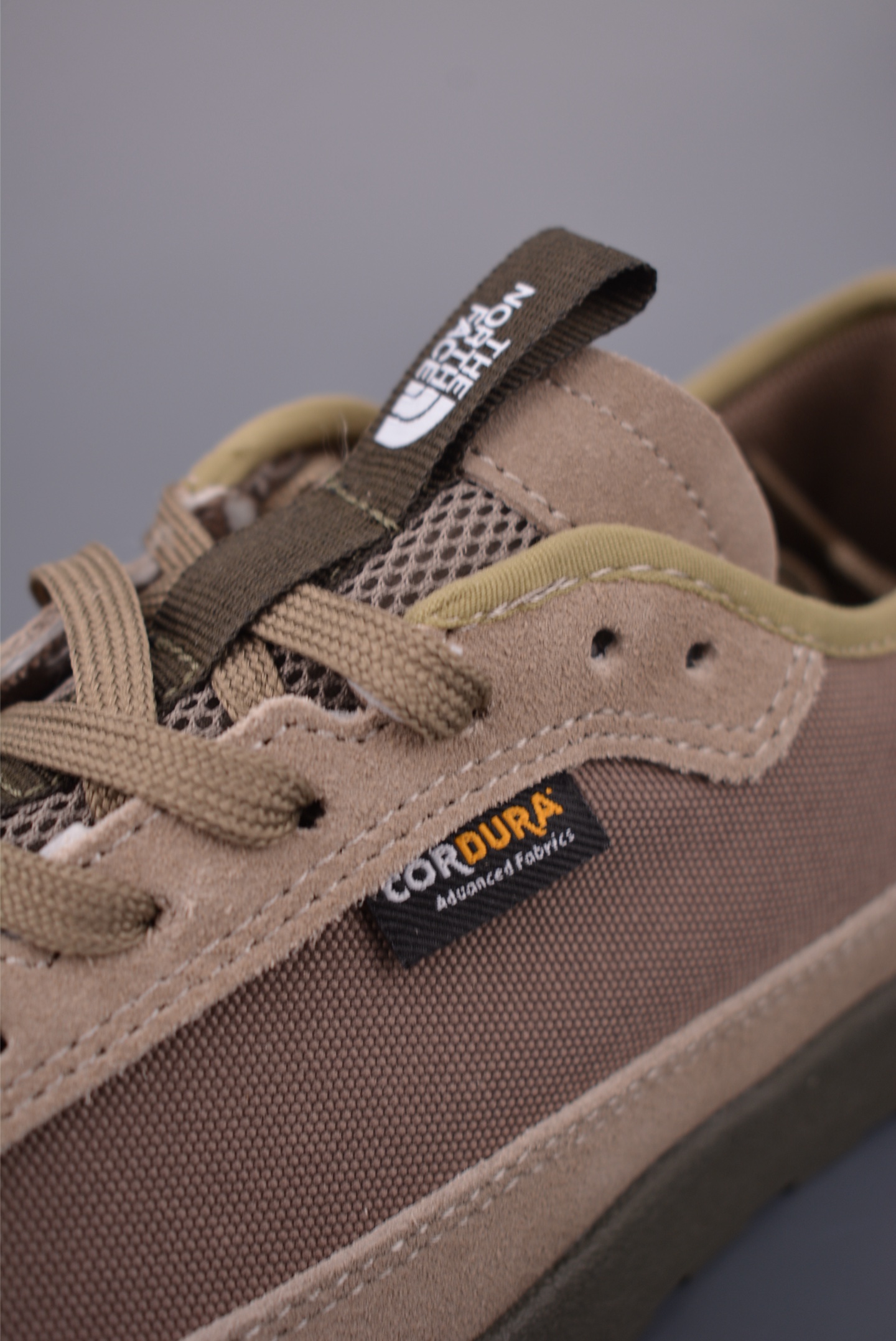 160 北面THE MEN'S HEDGEH FUTURELIGHT 舒适户外运动越野登山鞋 A83N32415