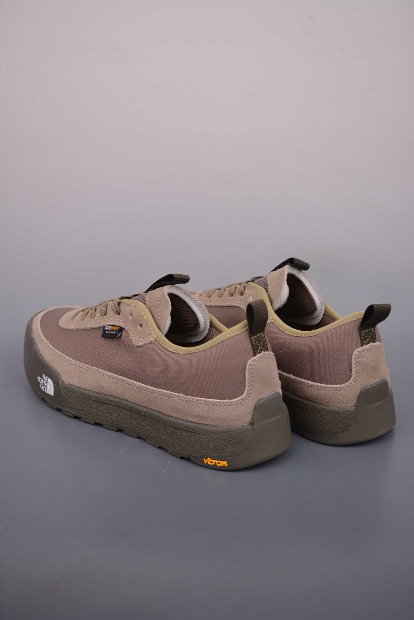 160 北面THE MEN'S HEDGEH FUTURELIGHT 舒适户外运动越野登山鞋 A83N32415