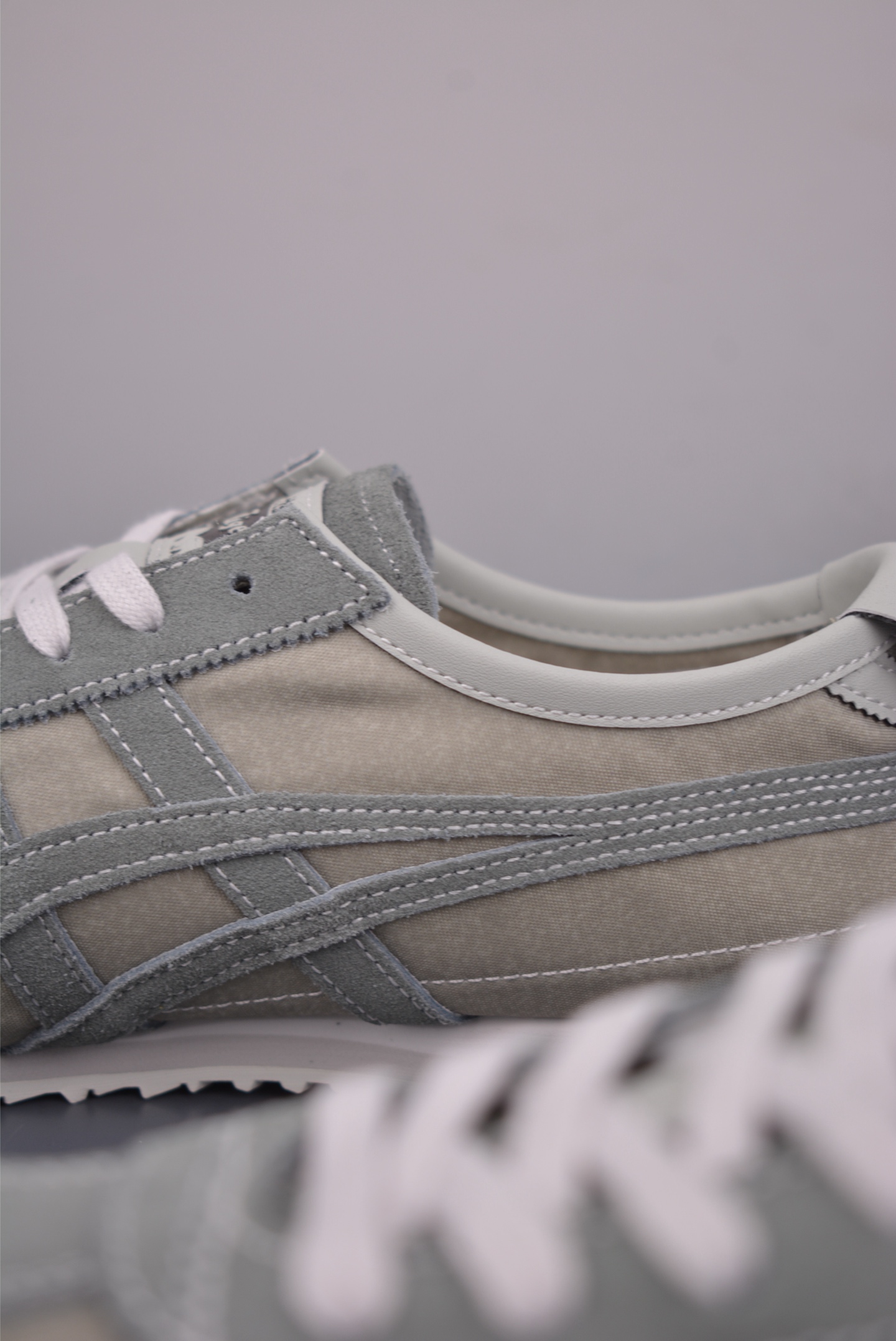 150 Asics鬼冢虎 MEXICO 66 NM 做工精赞 1183C176-021