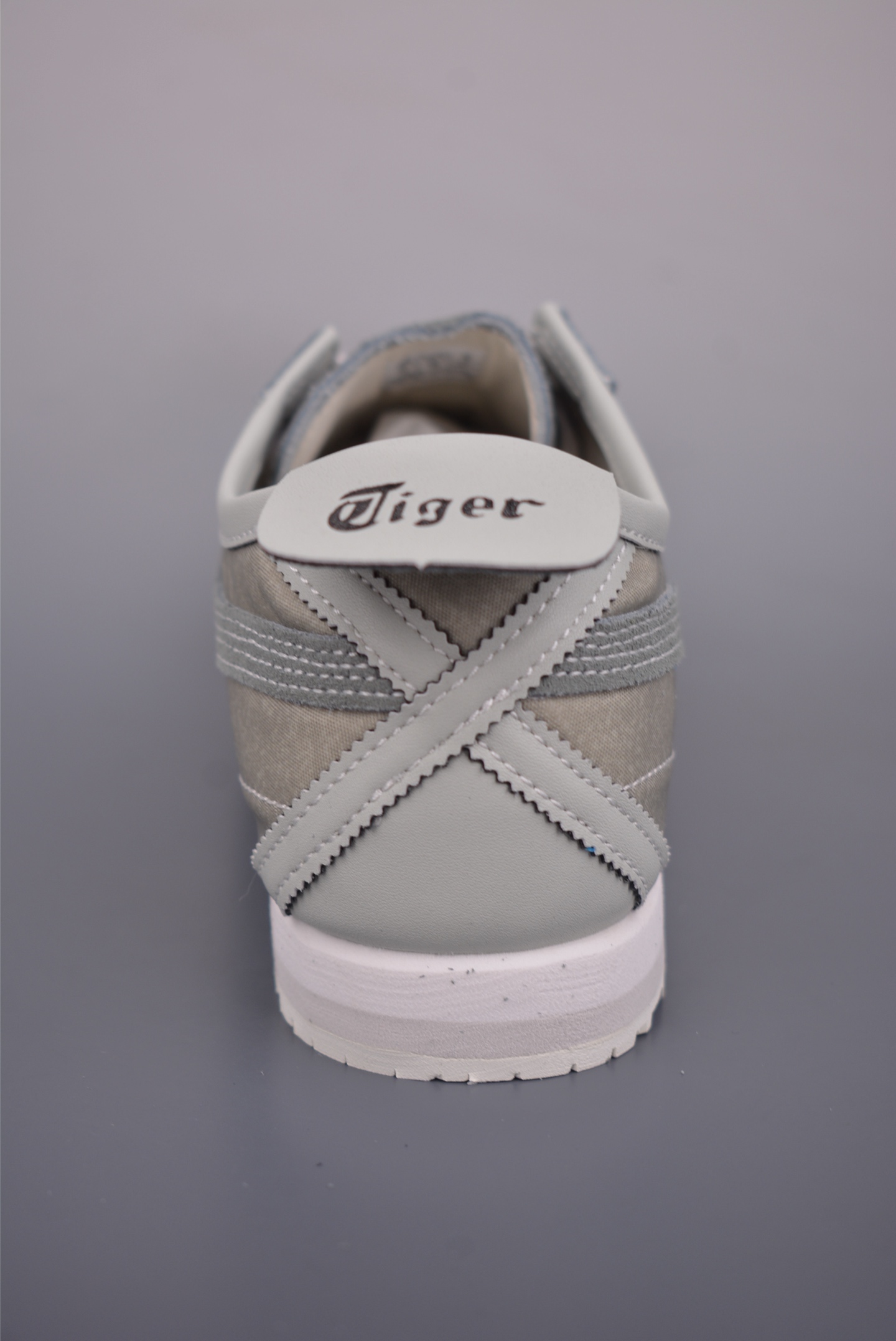 150 Asics鬼冢虎 MEXICO 66 NM 做工精赞 1183C176-021