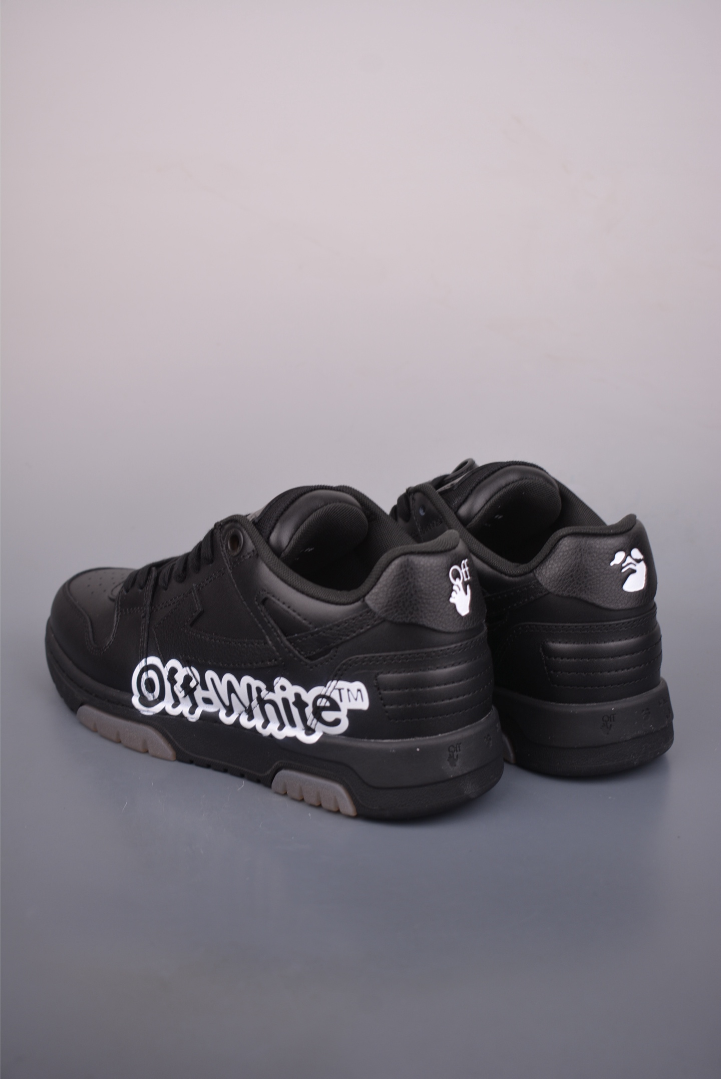 350 OFF-WHITE Out Of Office 低帮系带时尚板鞋 OMIA189S22LEA0041001