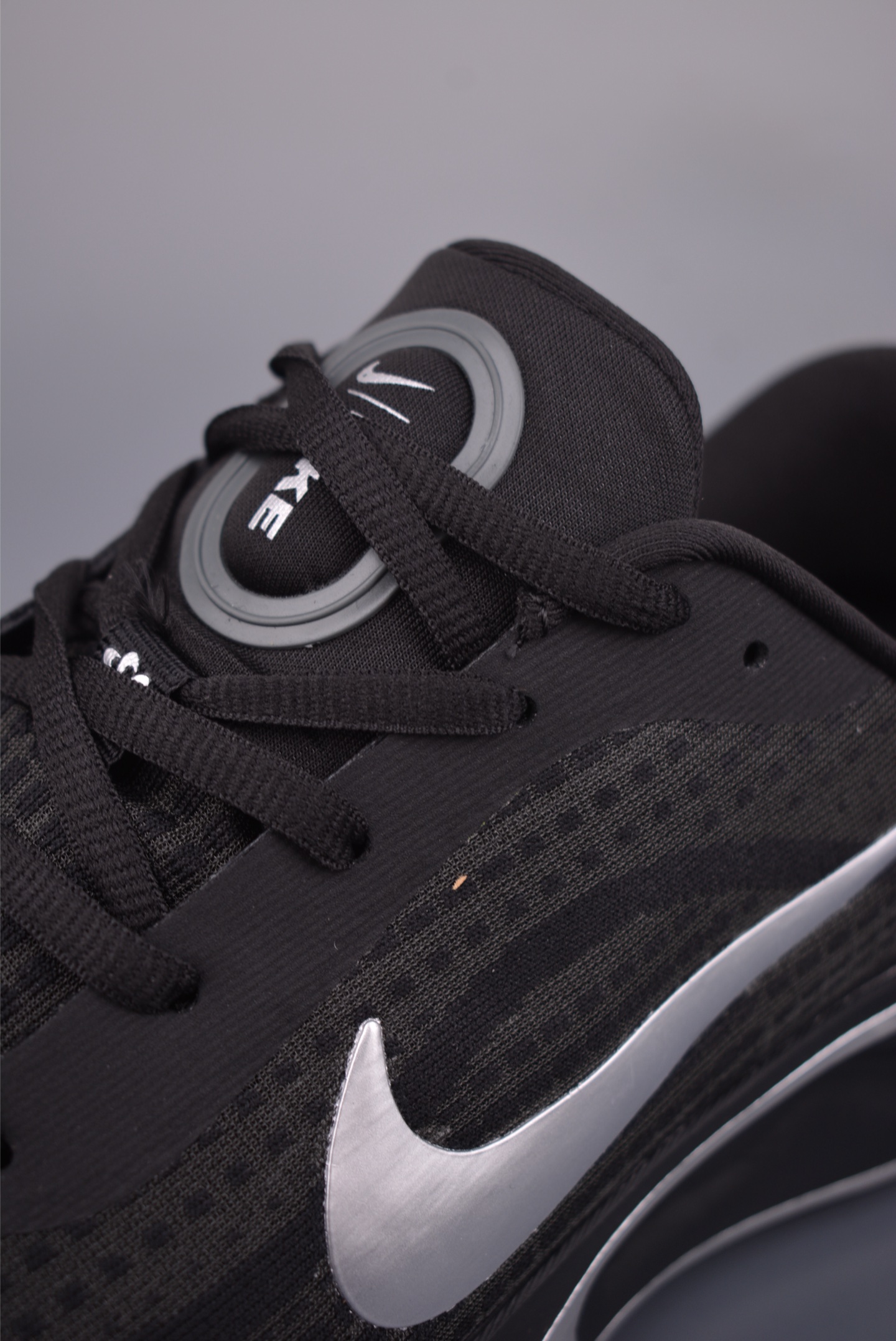 180 Nike Journey Run 2024跑步鞋 IM3374-001