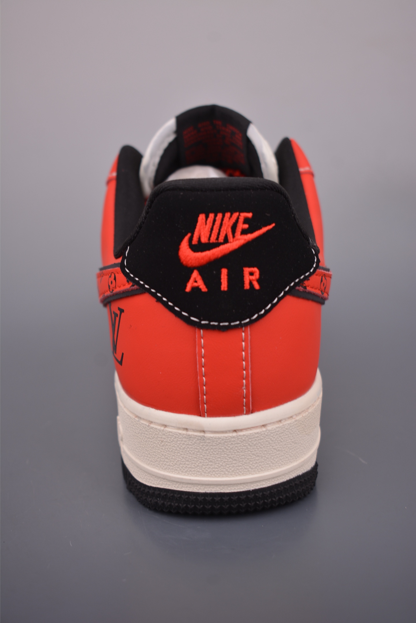 260 Nike Air Force 1 Low 斯图西联名 KJ1688-016