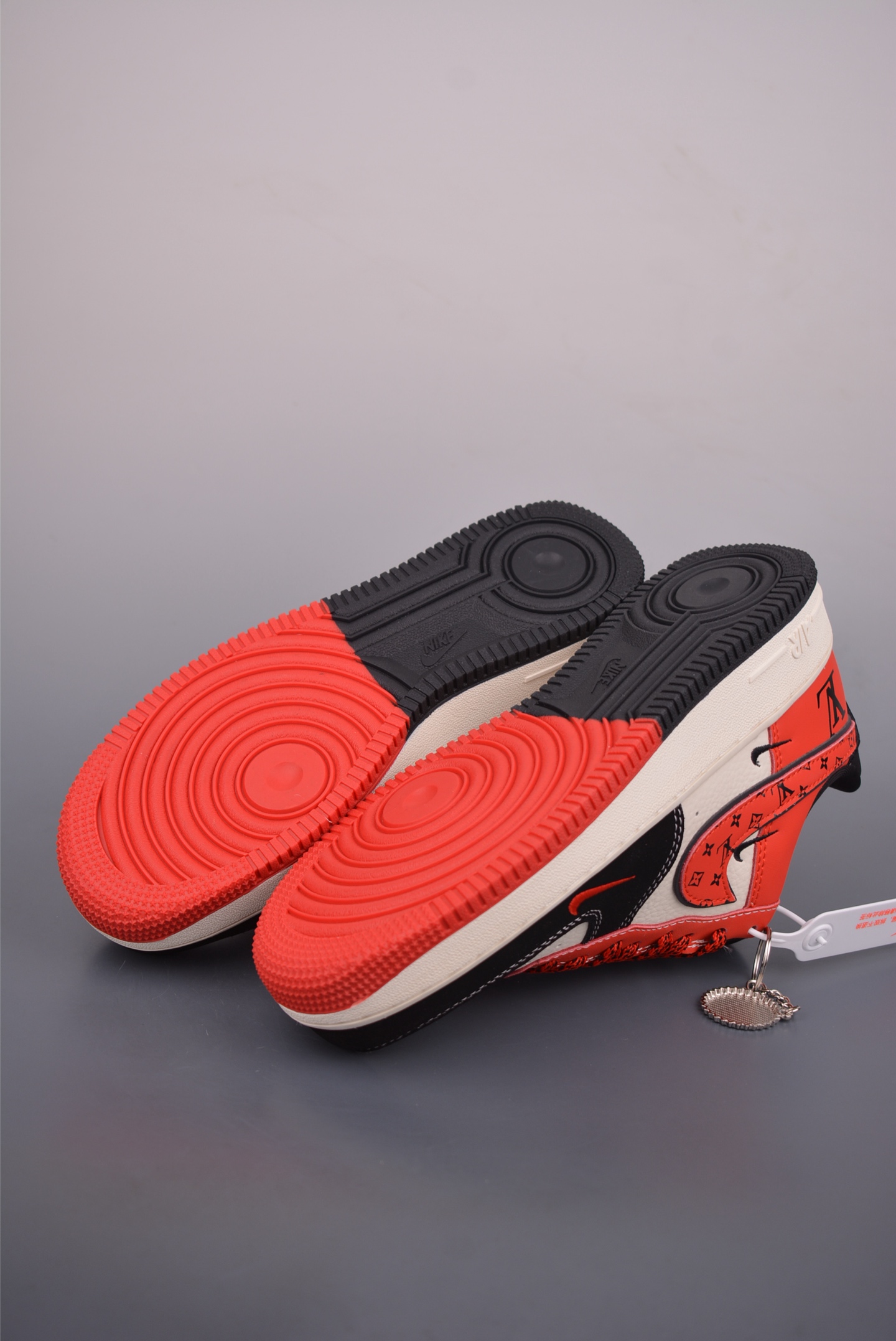 260 Nike Air Force 1 Low 斯图西联名 KJ1688-016