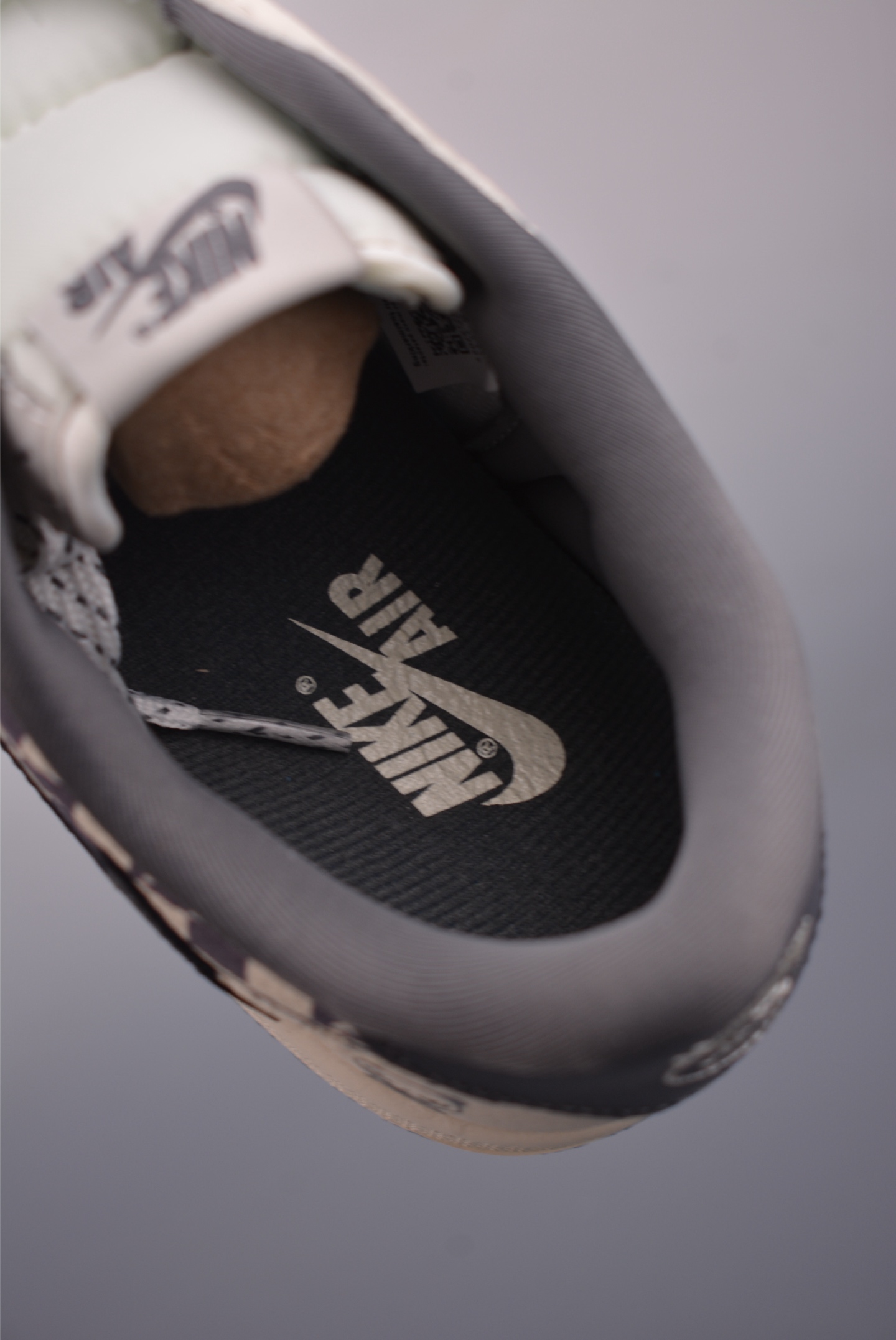 260 Fragment x Travis Scott x 暴力熊 Air Jordan 1 Low 解构鞋带 XB1979-020