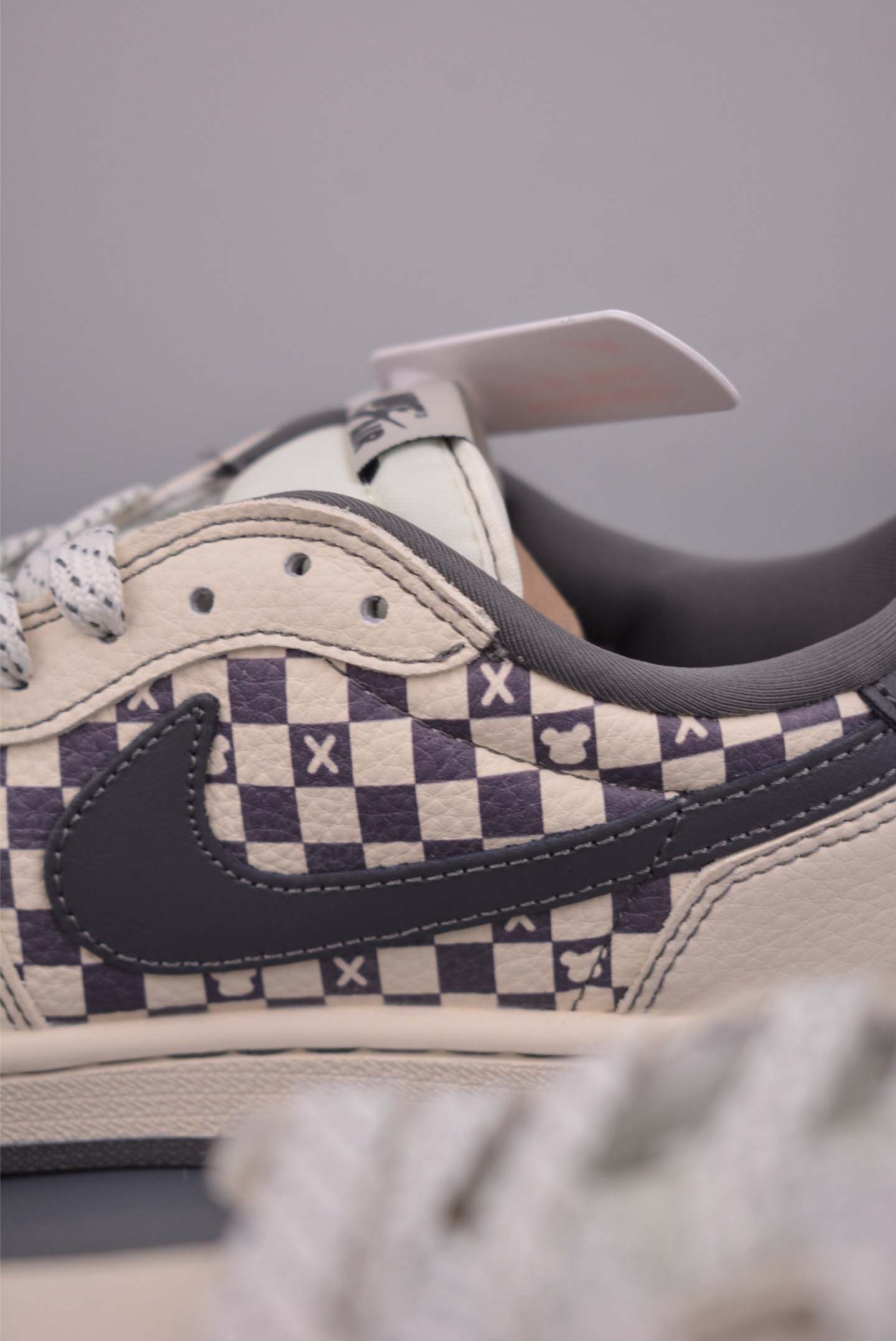 260 Fragment x Travis Scott x 暴力熊 Air Jordan 1 Low 解构鞋带 XB1979-020