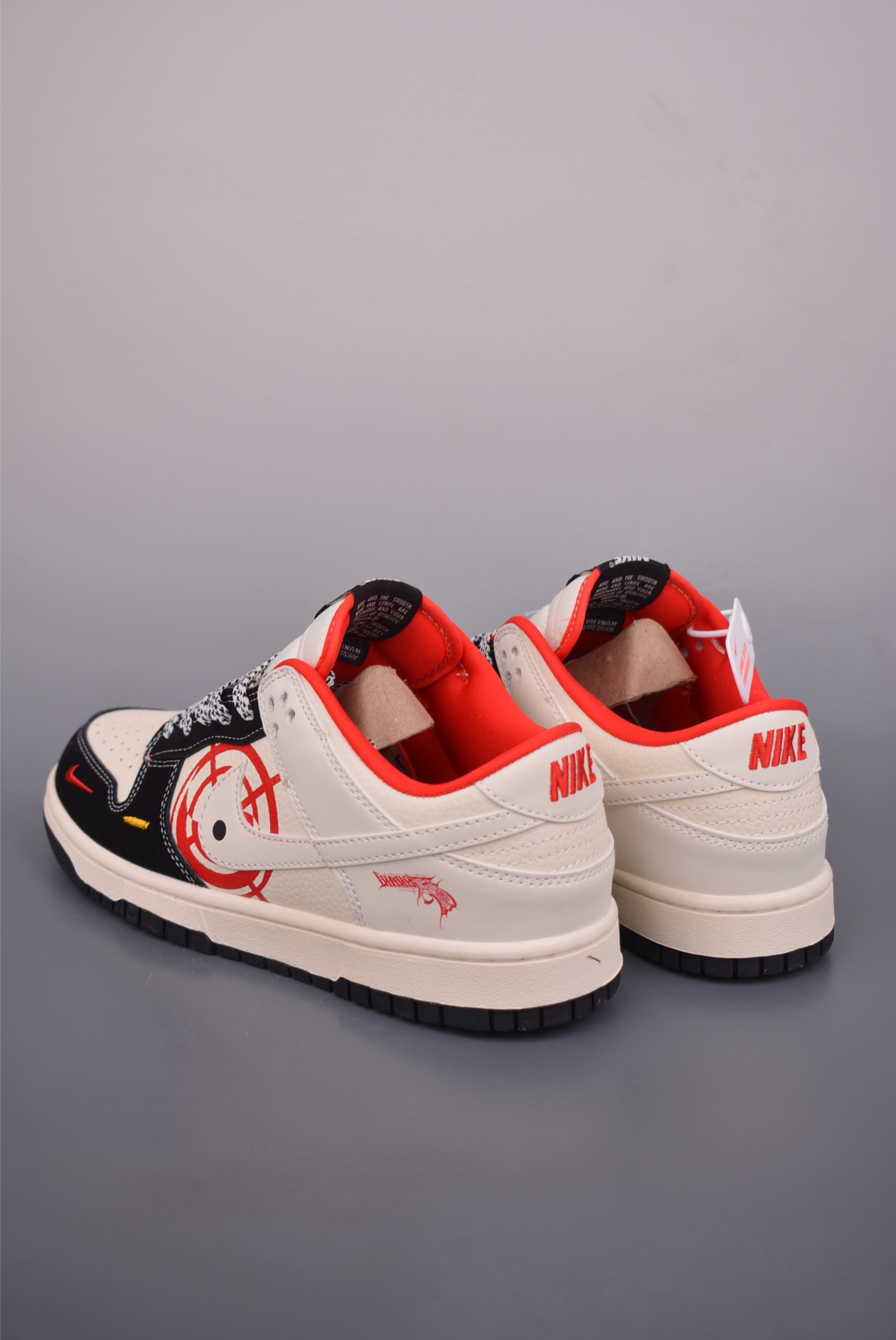 280 Nike SB Dunk Low 子弹 SR8888-010