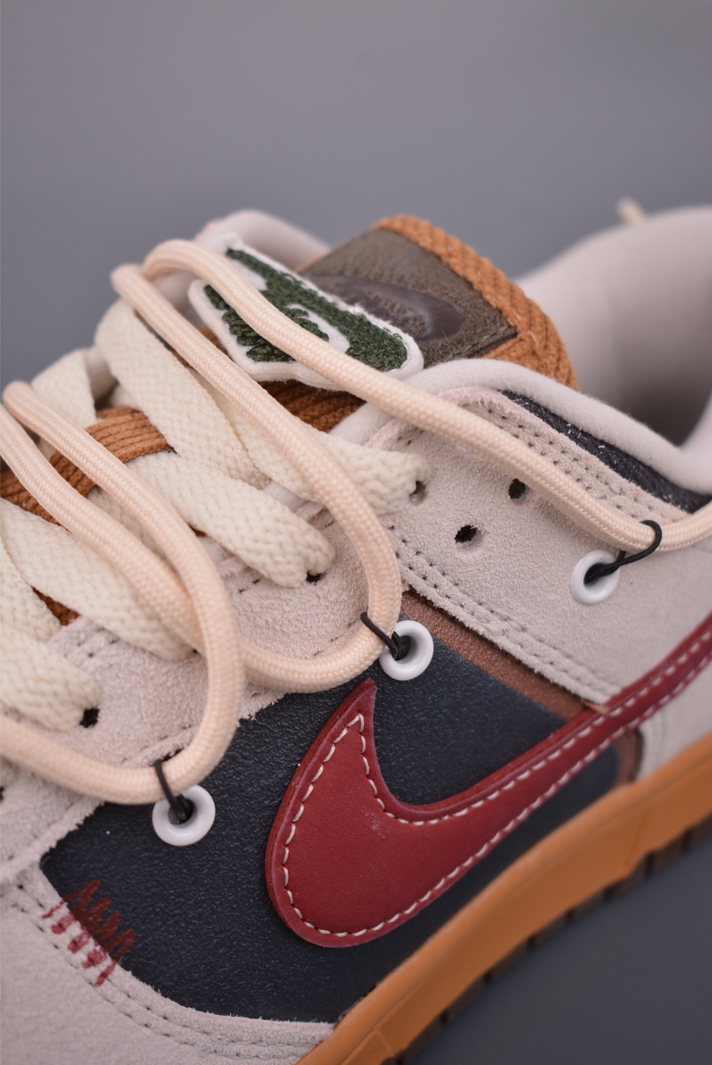 280 Nike SB Dunk Low 解构绑带 HQ3459-212