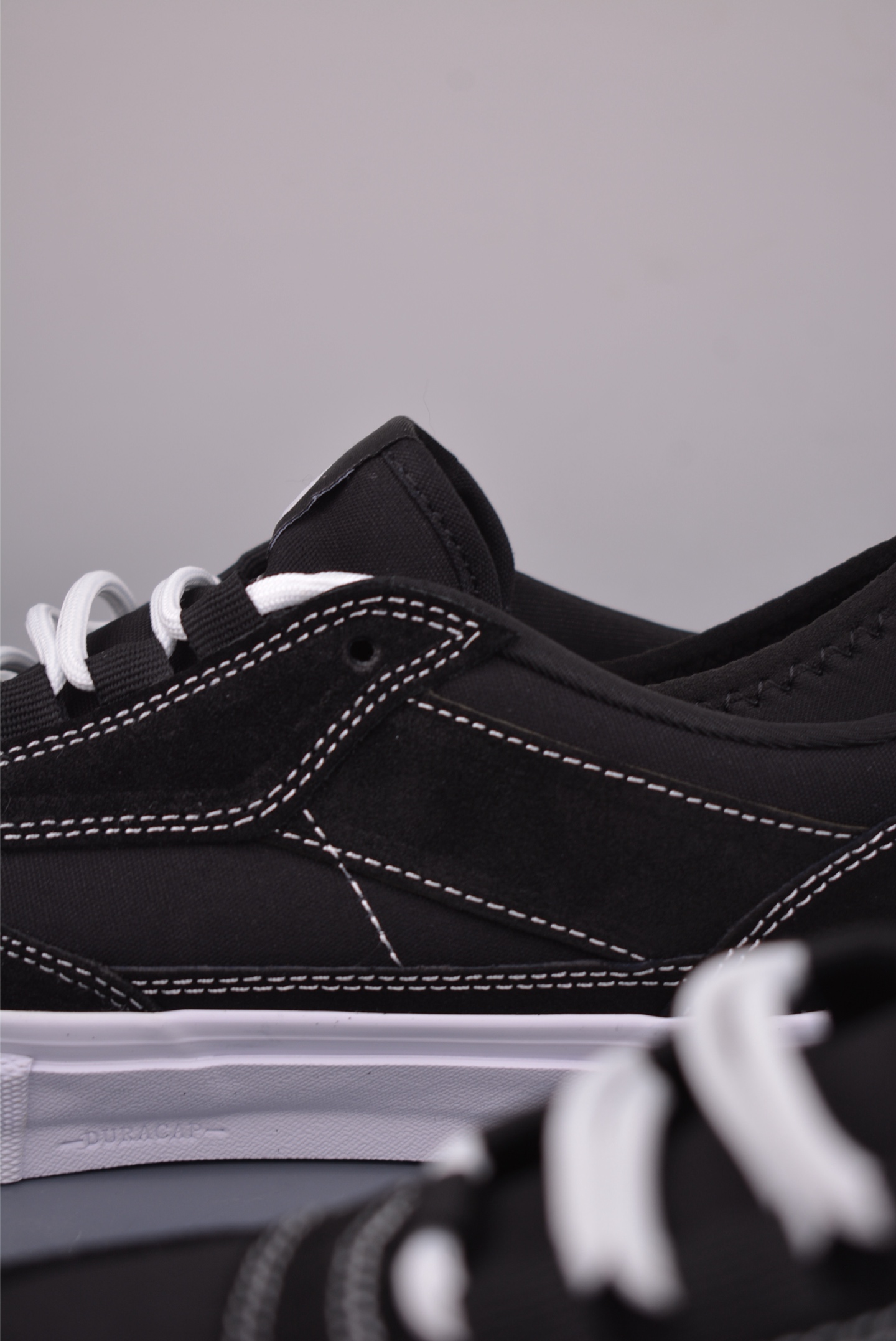 180 Vans Skate Safe Low 黑白 哈弗低帮轻便滑板鞋 VN000EEHBKA
