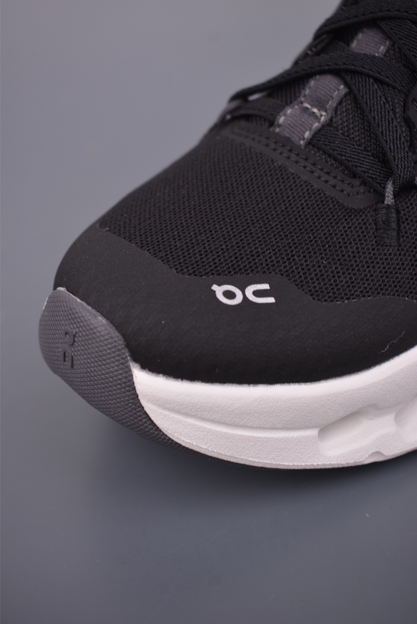 180 On昂跑 Cloudleap 户外街头机能风跑步鞋 Cloud Hi Edge户外机能融合街头潮流 3YF10040