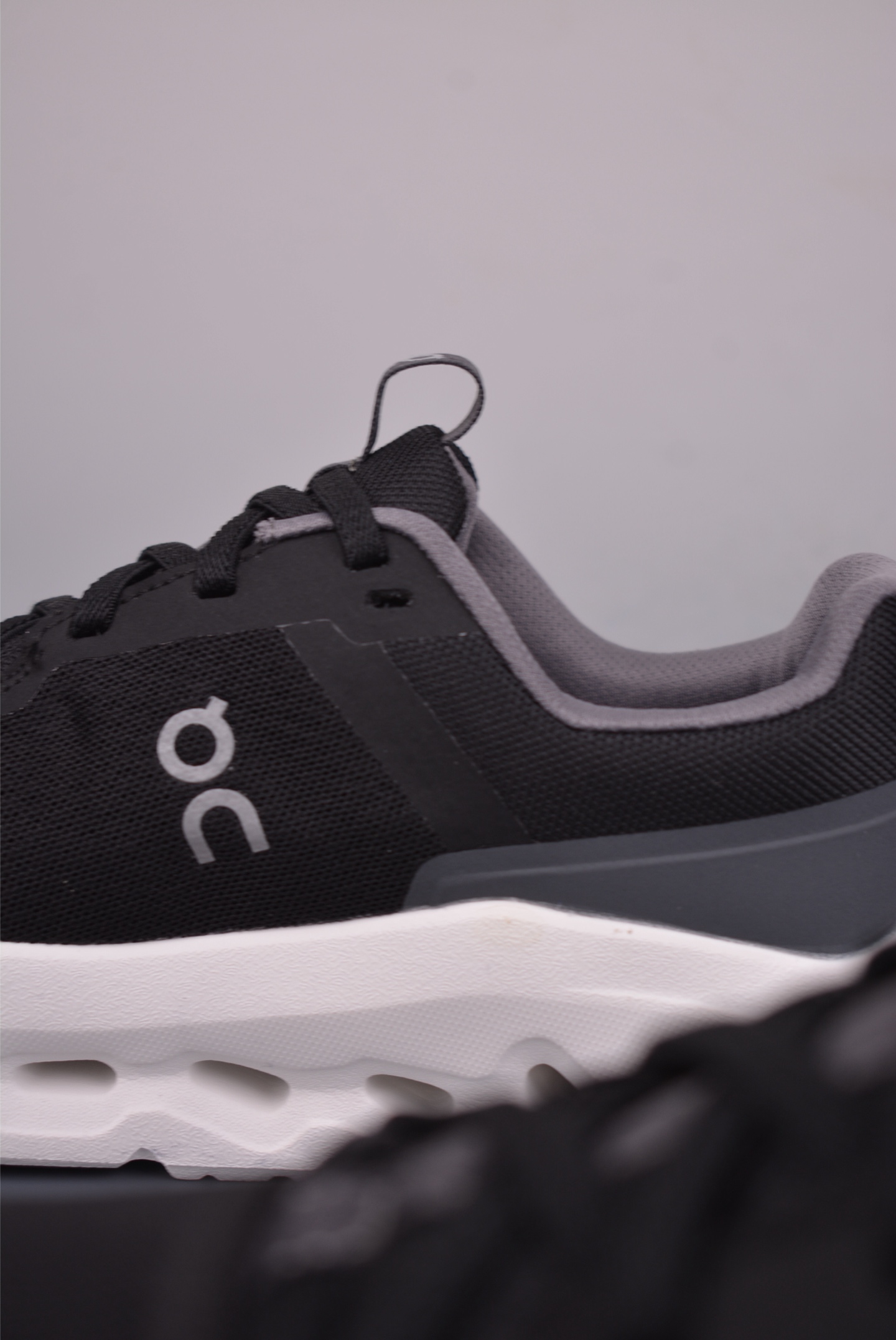 180 On昂跑 Cloudleap 户外街头机能风跑步鞋 Cloud Hi Edge户外机能融合街头潮流 3YF10040