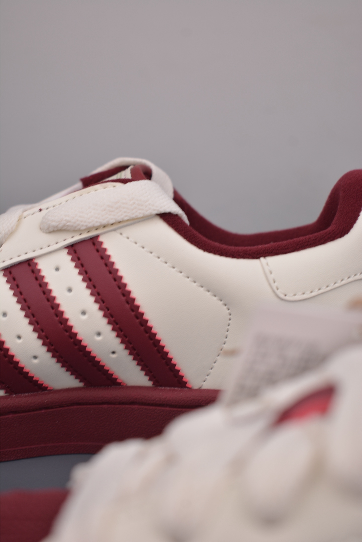 140 Adidas Originals Super 2025全新版本 贝壳头 KJ6981