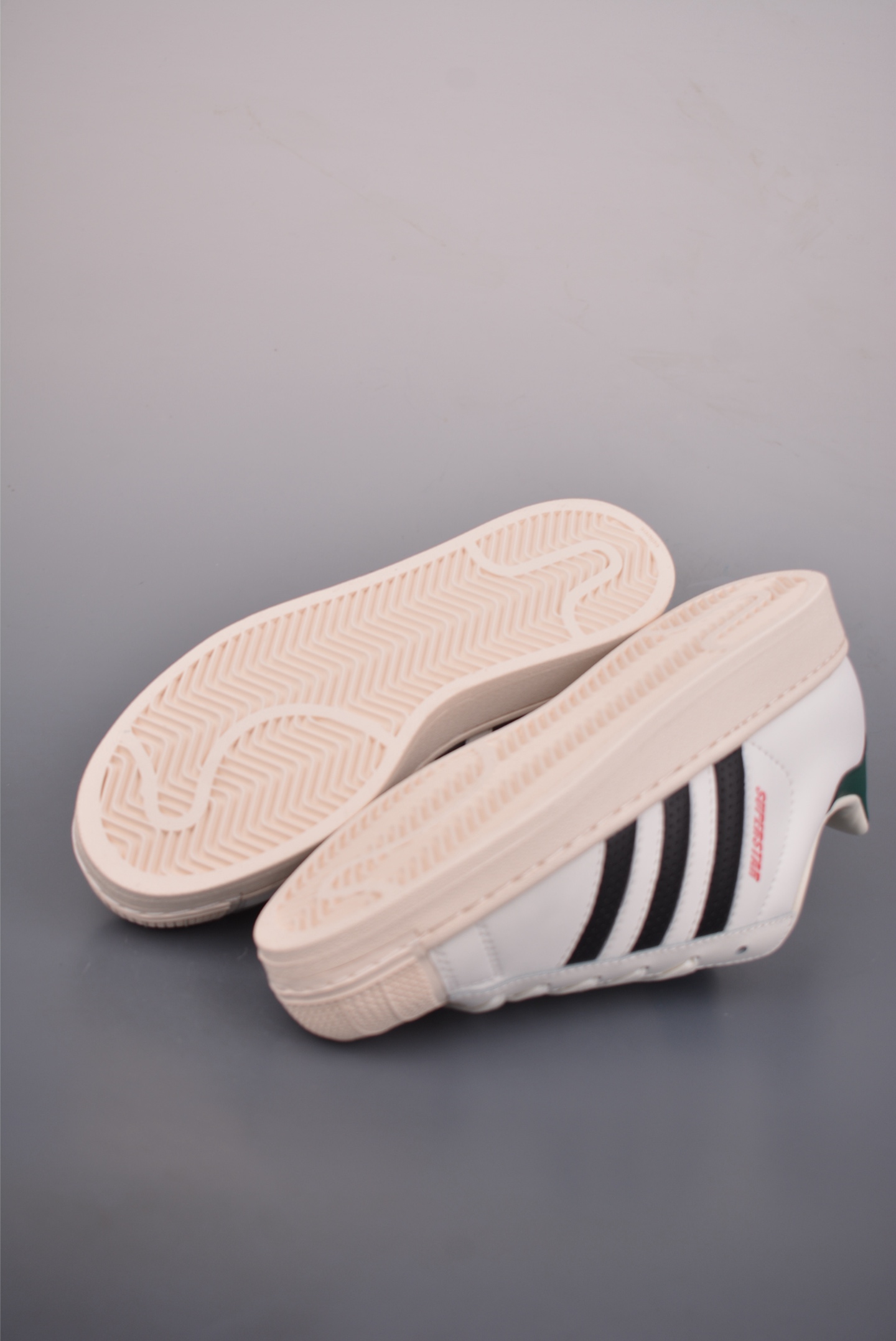 140 Adidas Originals Super 2025全新版本 贝壳头 JP9188