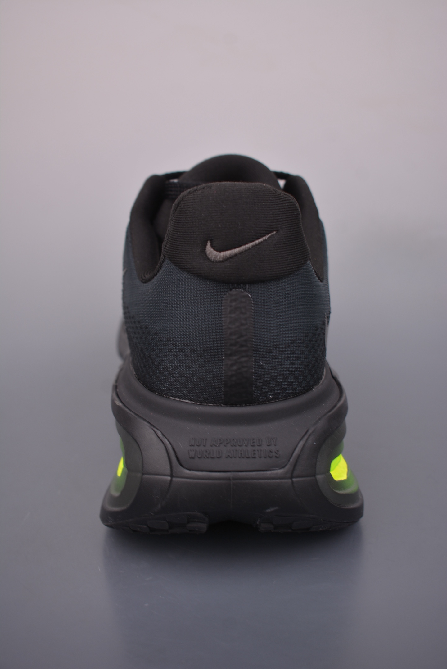 220 Nike Vomero premium Air气垫40周年 舒适百搭防滑耐磨 支撑缓震低帮 休闲跑步鞋 HQ2050-001