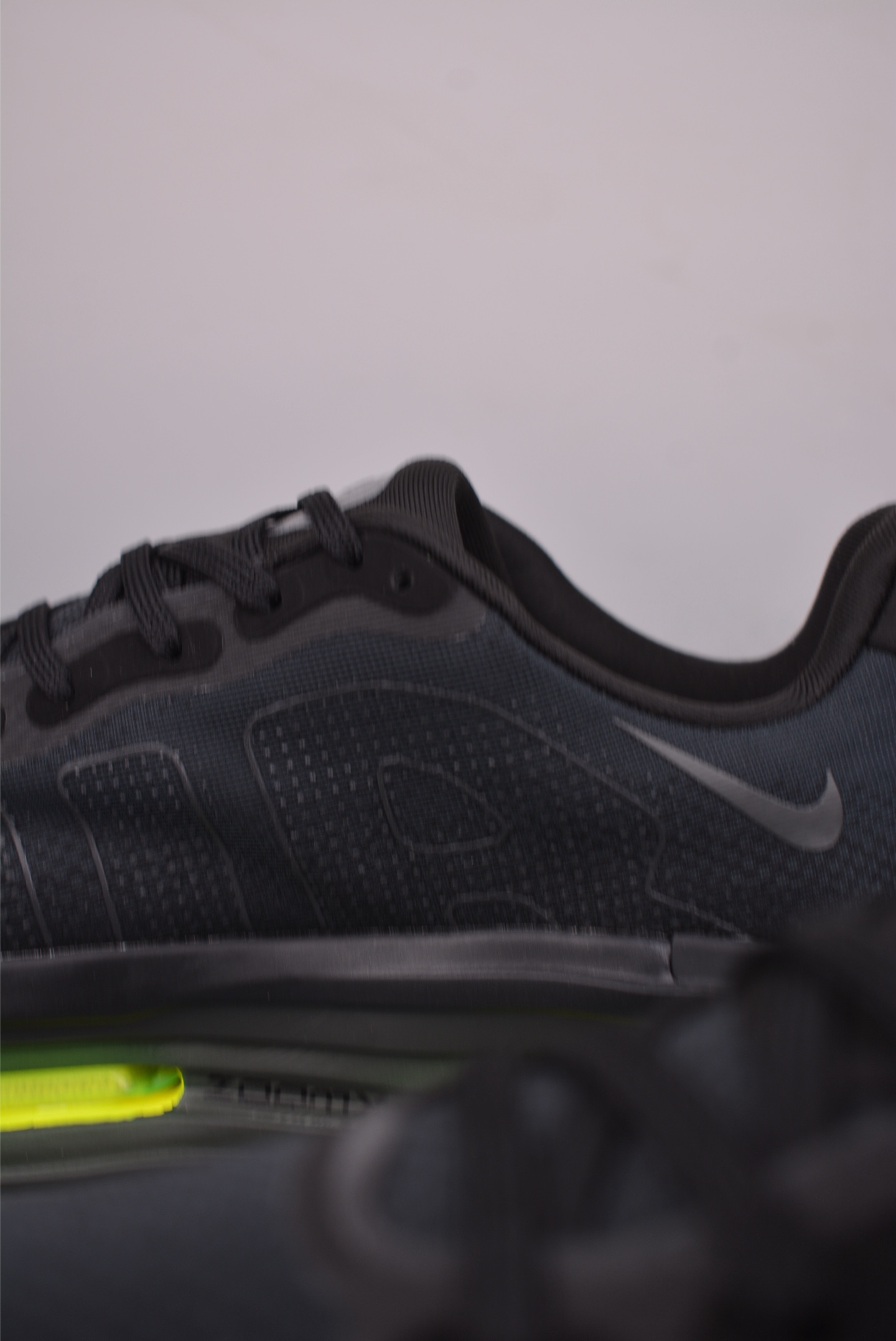 220 Nike Vomero premium Air气垫40周年 舒适百搭防滑耐磨 支撑缓震低帮 休闲跑步鞋 HQ2050-001