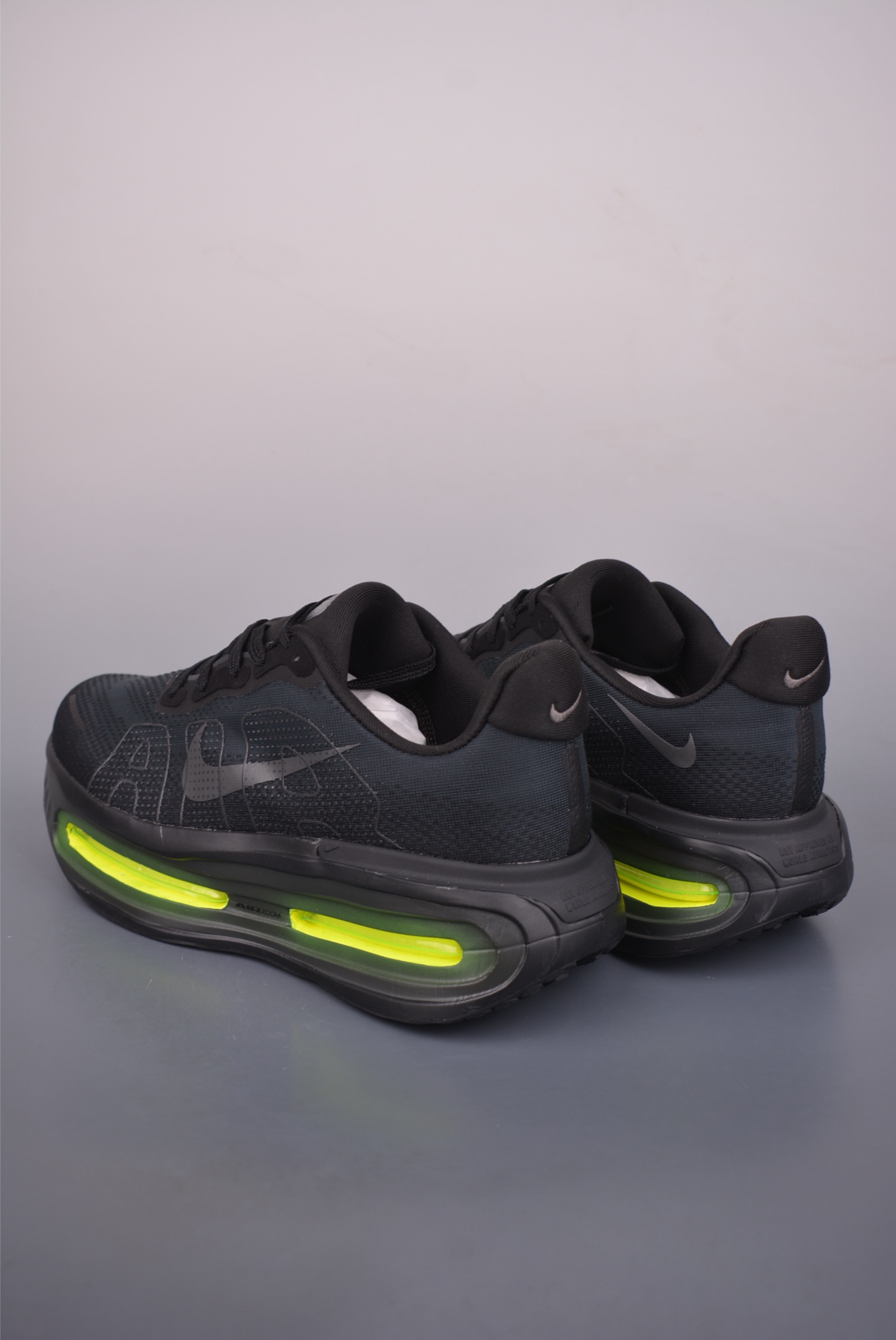 220 Nike Vomero premium Air气垫40周年 舒适百搭防滑耐磨 支撑缓震低帮 休闲跑步鞋 HQ2050-001