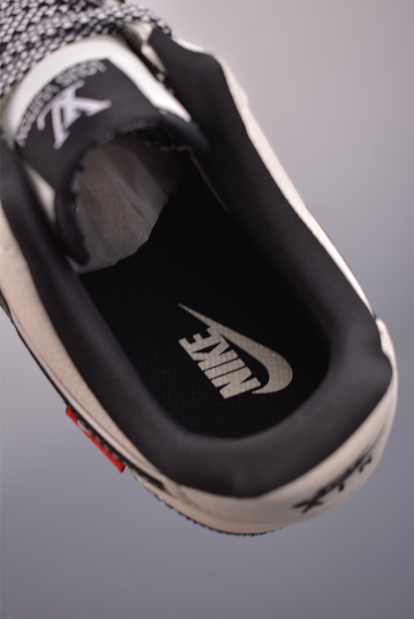 260 Nike Air Force 1 Low LV联名 DD1982-321